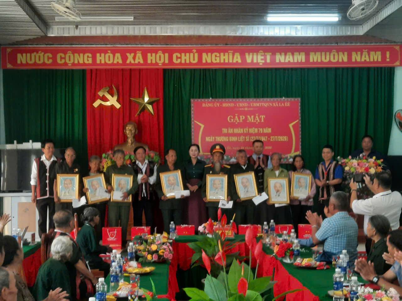 XÃ LA ÊÊ: TỔ CHỨC GẶP MẶT TRI ÂN KỶ NIỆM 79 NĂM NGÀY THƯƠNG BINH - LIỆT SĨ – LAN TỎA ĐẠO LÝ “UỐNG NƯỚC NHỚ NGUỒN”