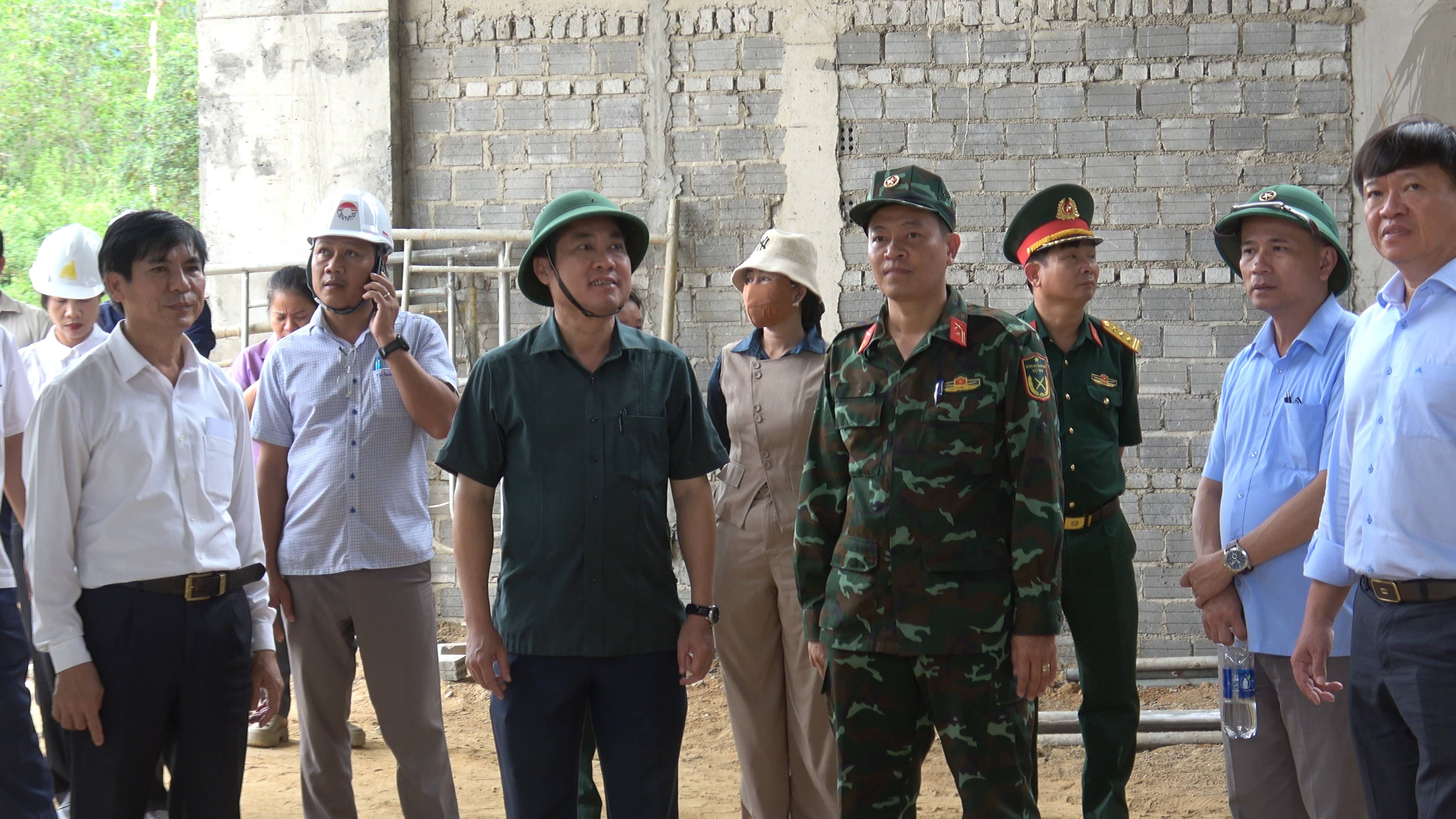LÃNH ĐẠO UBND THÀNH PHỐ ĐÀ NẴNG KIỂM TRA TIẾN ĐỘ XÂY DỰNG CÁC TRƯỜNG PHỔ THÔNG NỘI TRÚ LIÊN CẤP TẠI CÁC XÃ BIÊN GIỚI