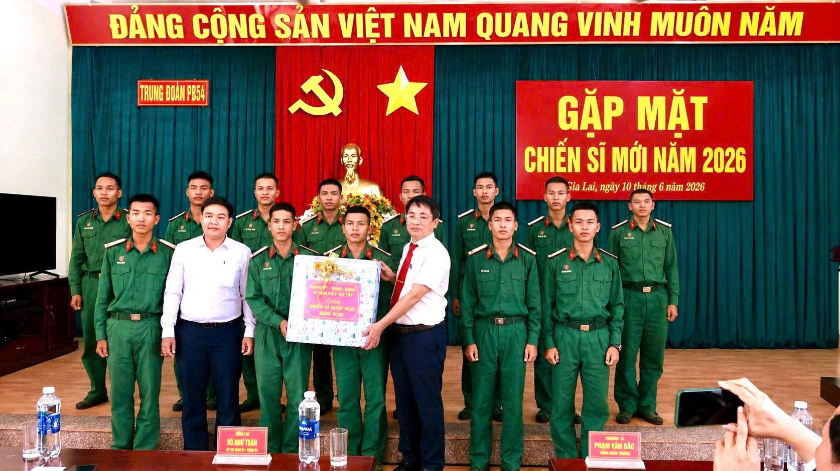 anh tin bai