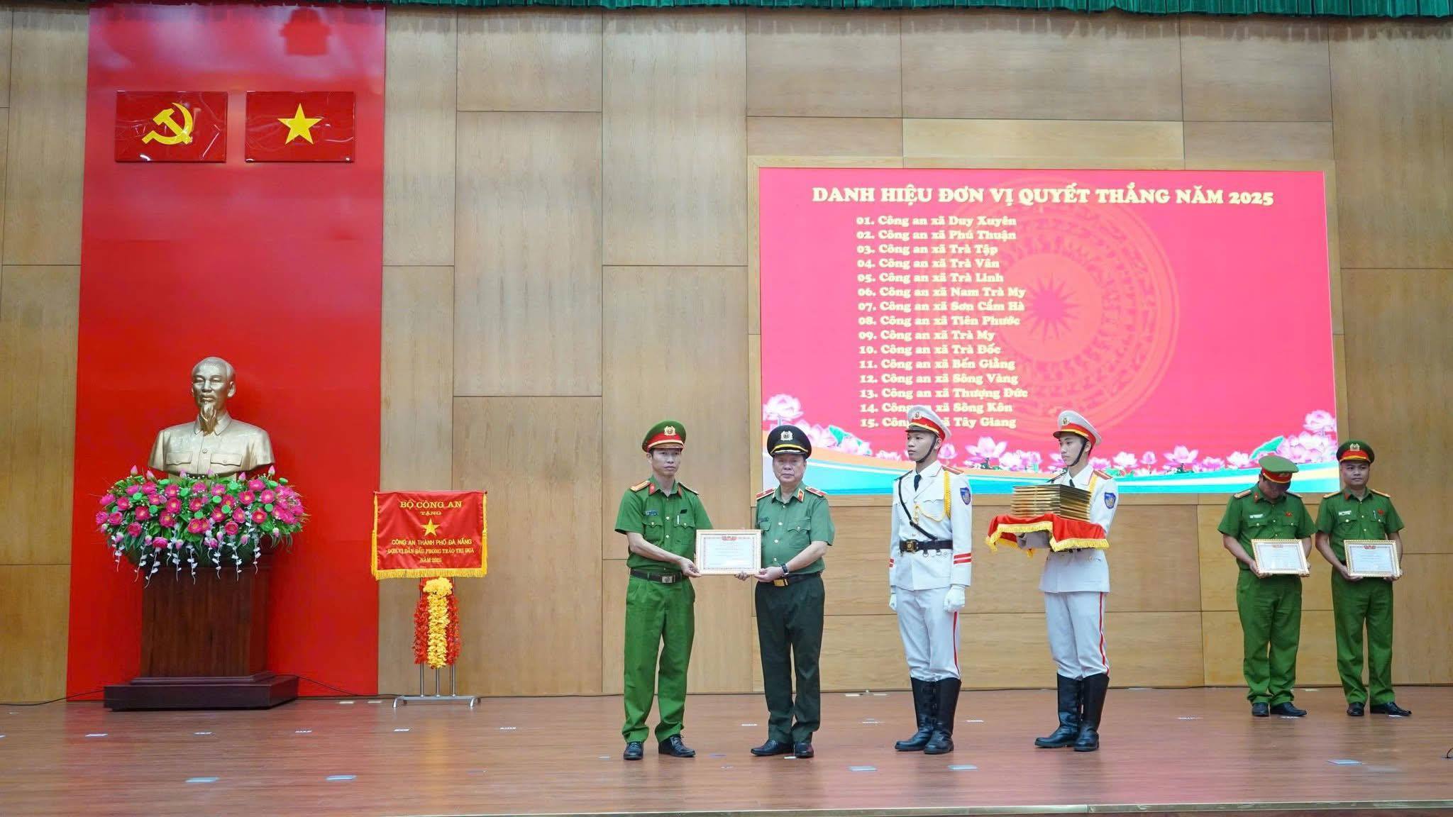 Công an xã Trà Tập vinh dự nhận danh hiệu thi đua “Đơn vị Quyết thắng”