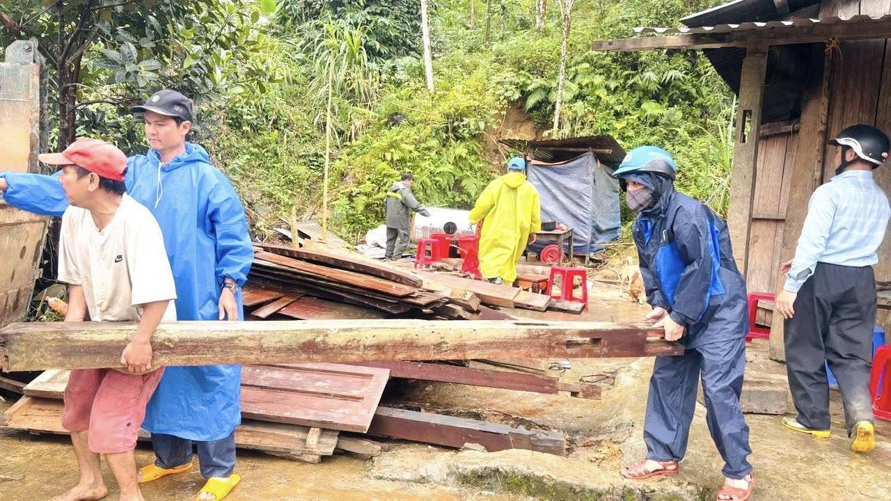 Hỗ trợ di dời nhà ở cho hộ dân vùng sạt lở hưởng ứng Chiến dịch Quang Trung thần tốc