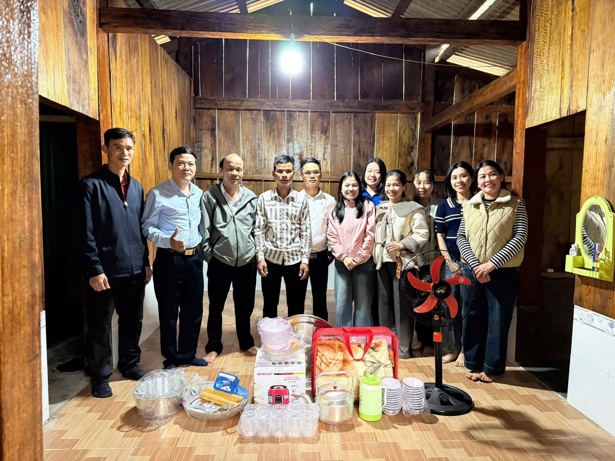 Hoàn thành sửa chữa căn nhà đầu tiên theo tinh thần thần tốc của Chiến dịch Quang Trung