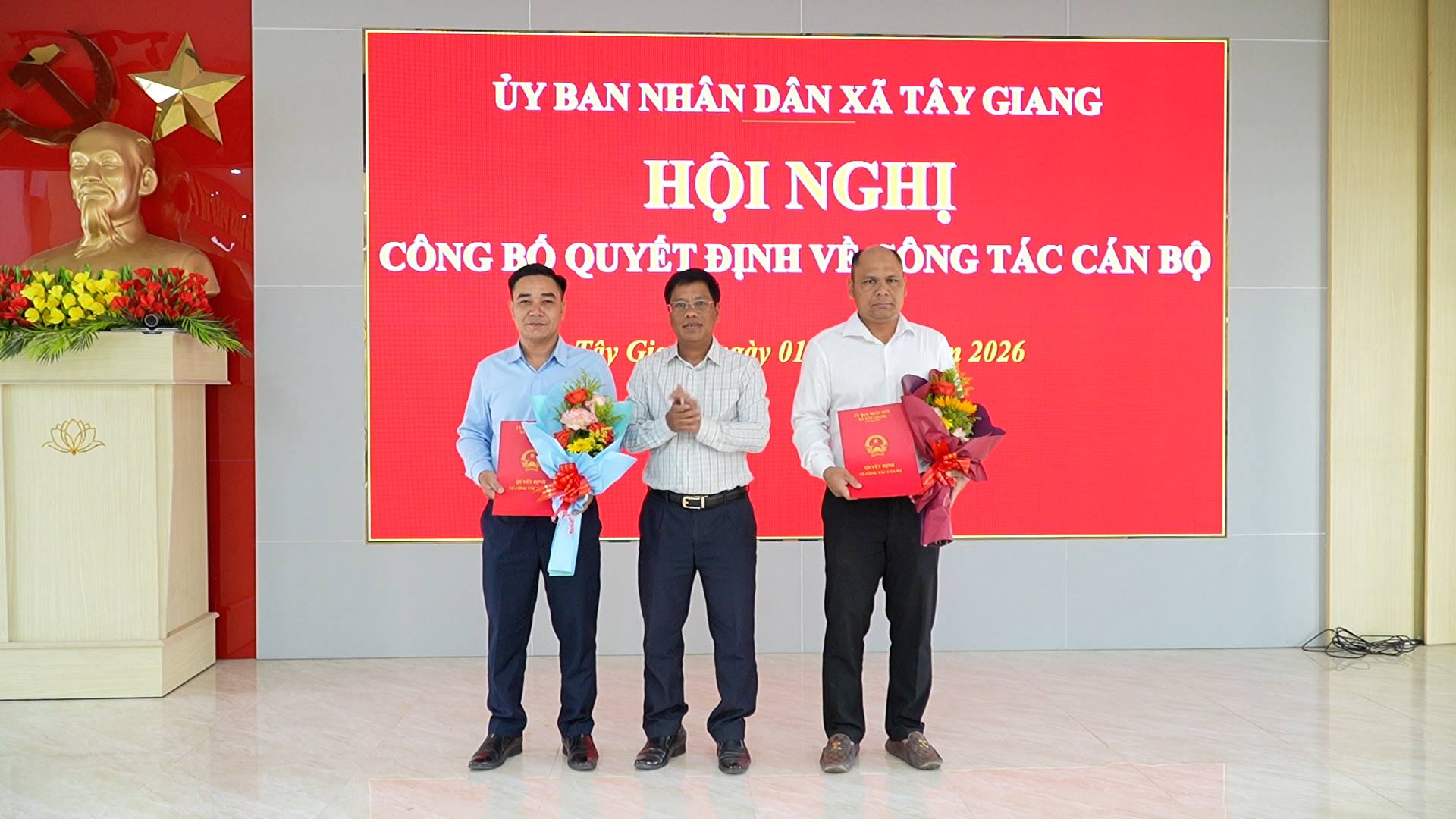 Tây Giang Hội nghị công bố Quyết định về công tác cán bộ