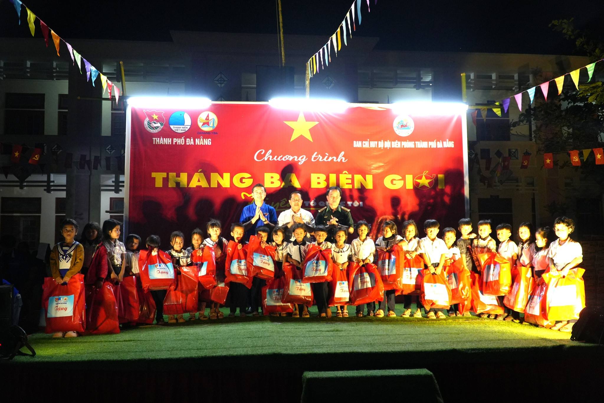 CHƯƠNG TRÌNH THÁNG BA BIÊN GIỚI TẠI TÂY GIANG