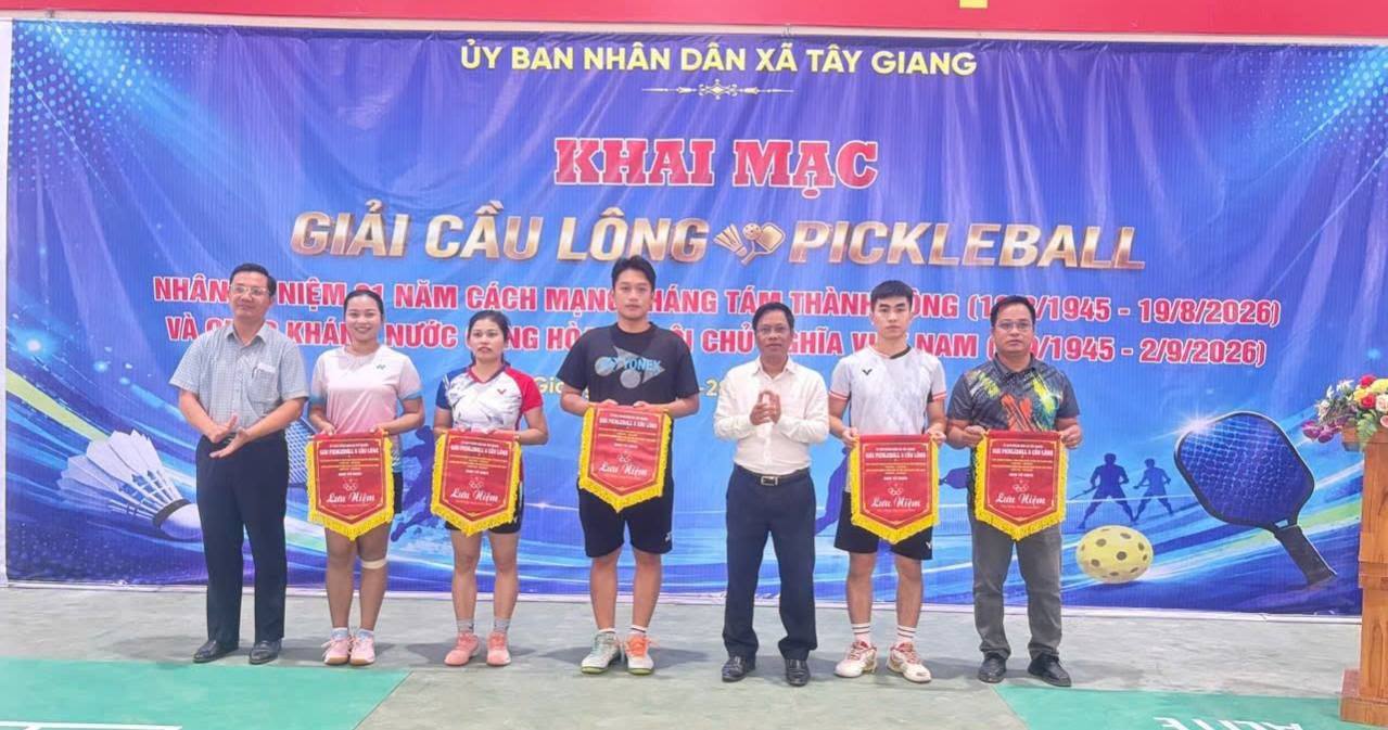 UBND xã tổ chức giải Cầu lông, Pickleball chào mừng Quốc khánh 2/9