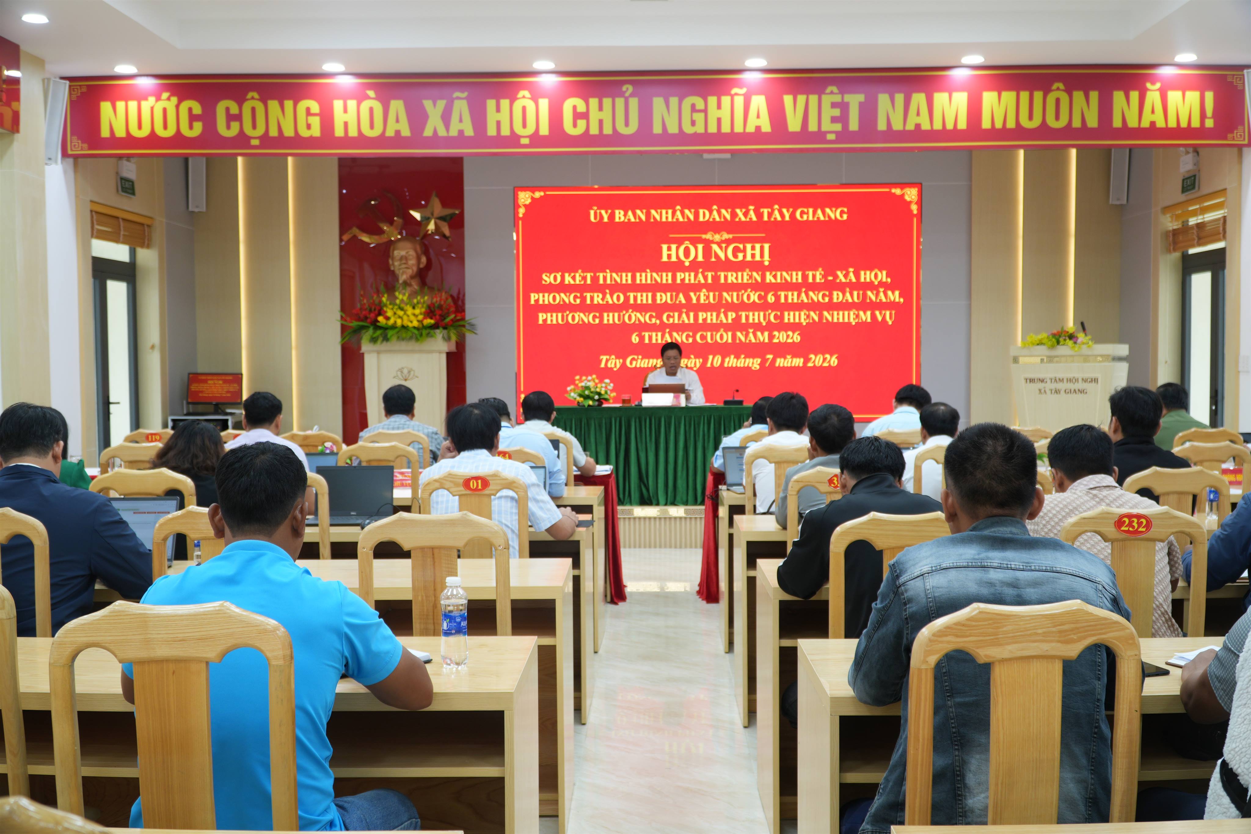 Hội nghị sơ kết phát triển kinh tế - xã hội phong trào thi đua yêu nước 6 tháng đầu năm 2026
