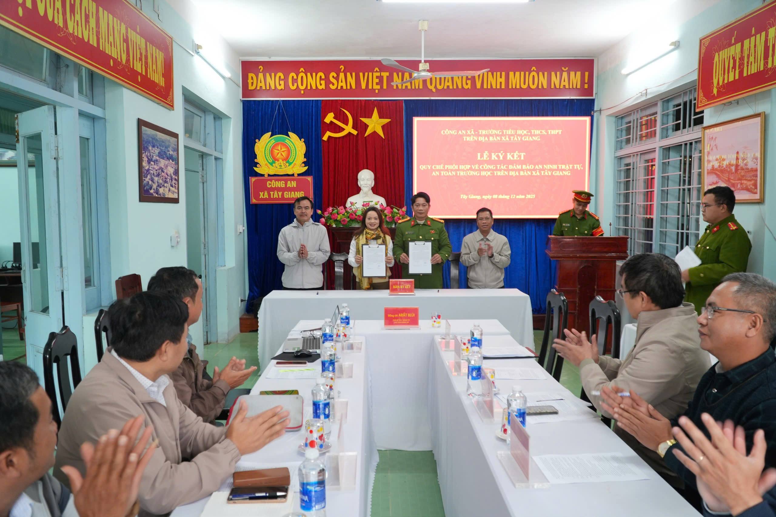 Lễ ký kết Quy chế phối hợp đảm bảo ANTT, an toàn trong trường học