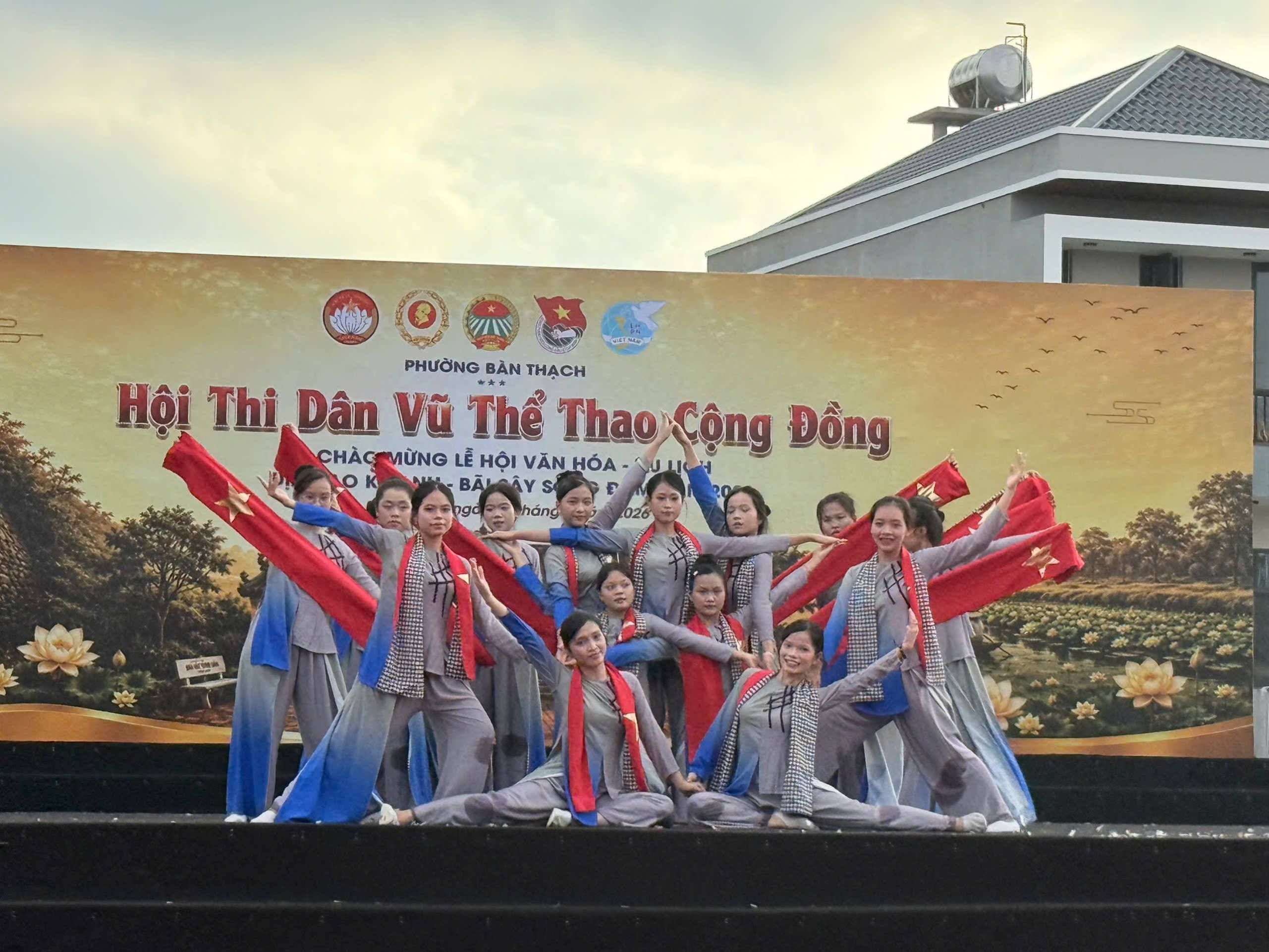 SÔI NỔI HỘI THI DÂN VŨ THỂ THAO CỘNG ĐỒNG NĂM 2026 TẠI PHƯỜNG BÀN THẠCH