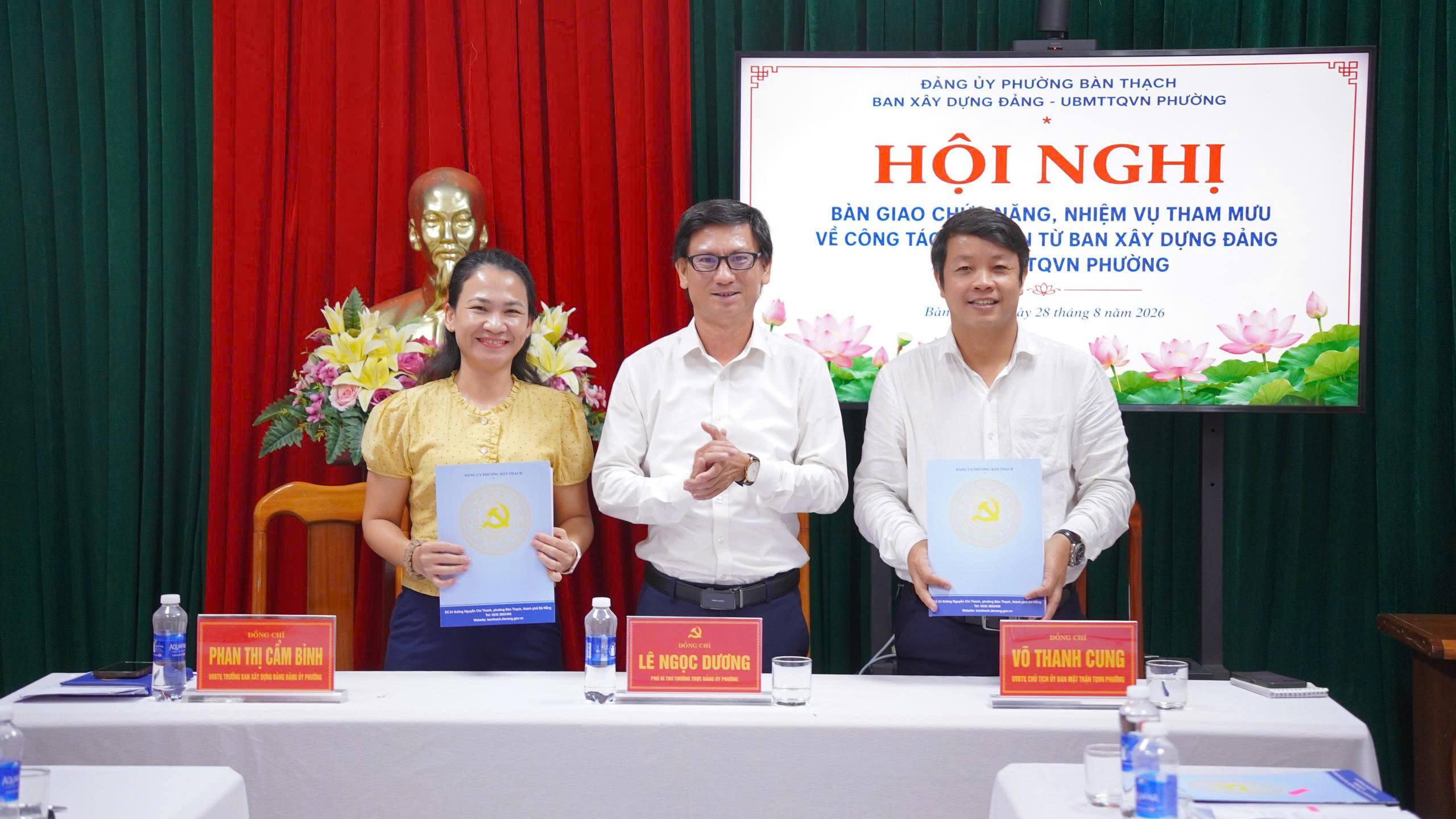 Bàn Thạch bàn giao chức năng, nhiệm vụ tham mưu công tác dân vận về Ủy ban MTTQ Việt Nam phường