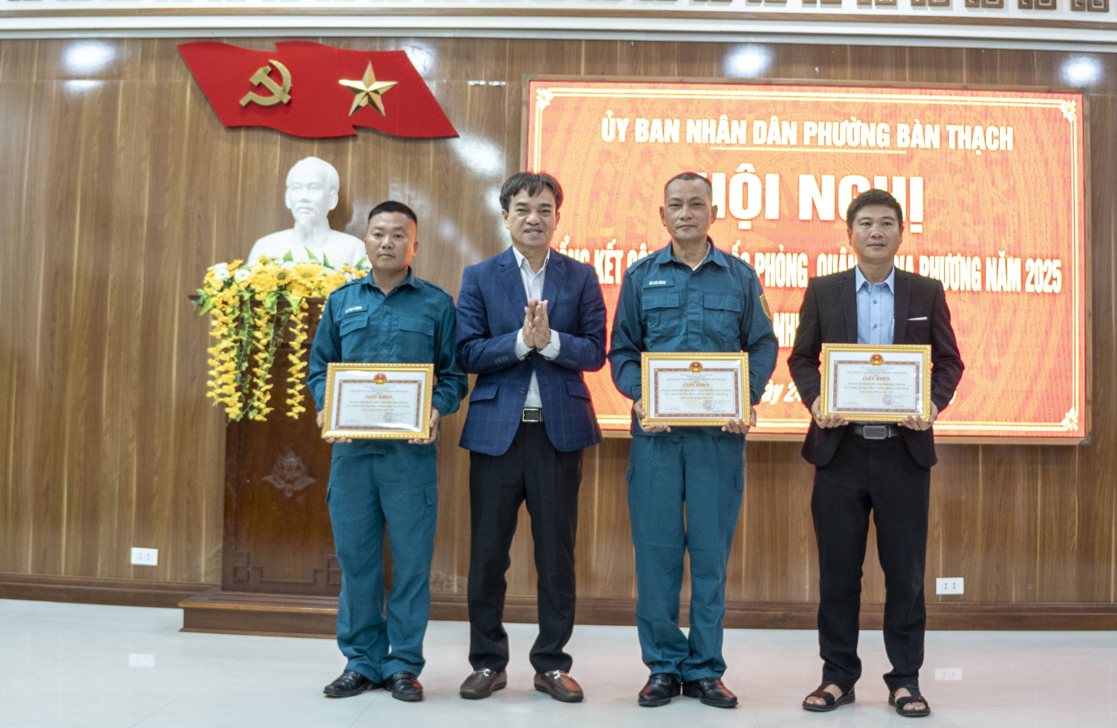 Phường Bàn Thạch tổng kết công tác quốc phòng, quân sự địa phương năm 2025