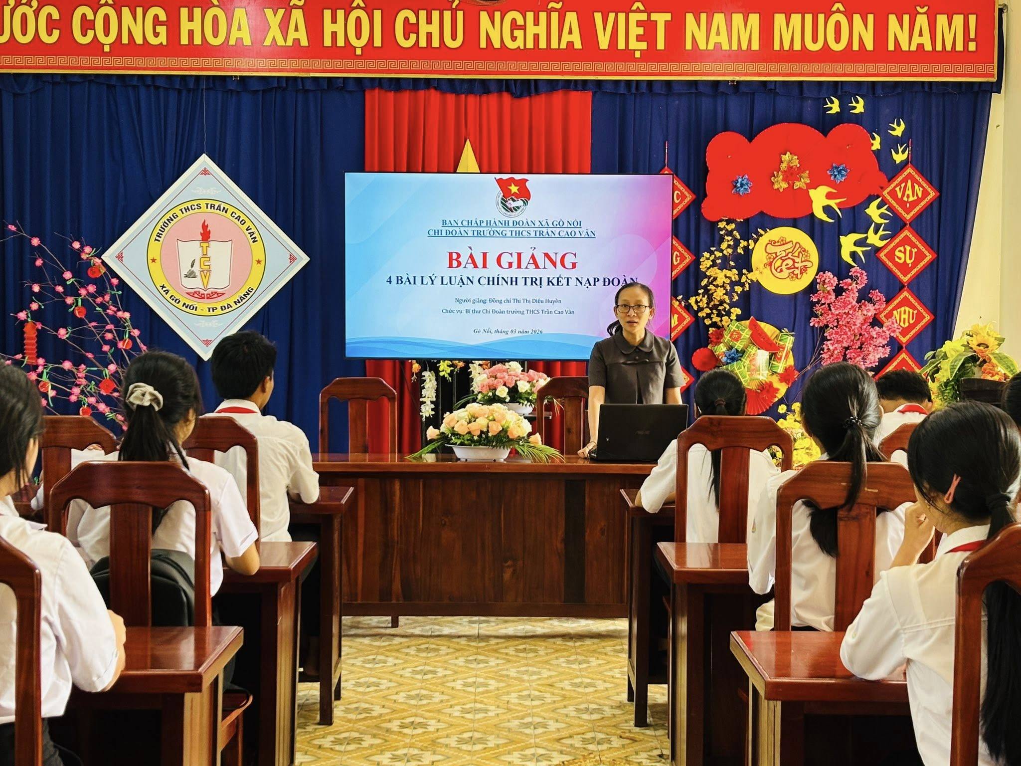 BỒI DƯỠNG CẢM TÌNH ĐOÀN – BƯỚC CHUẨN BỊ CHO NHỮNG ĐOÀN VIÊN TƯƠNG LAI.