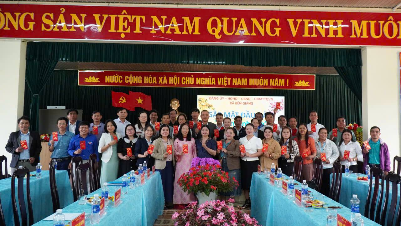 Xã Bến Giằng gặp mặt đầu Xuân Bính Ngọ năm 2026