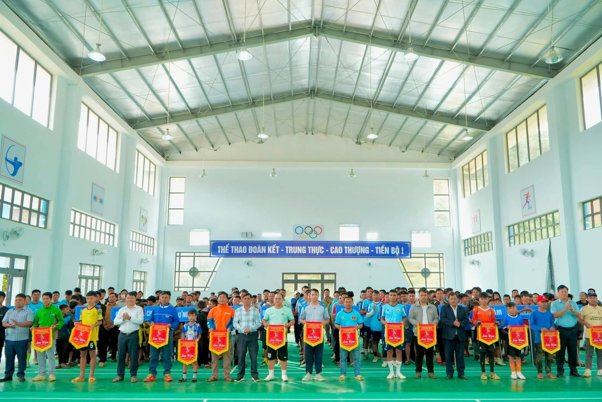 KHAI MẠC GIẢI BÓNG ĐÁ NAM THANH THIẾU NIÊN XÃ HÙNG SƠN NĂM 2026