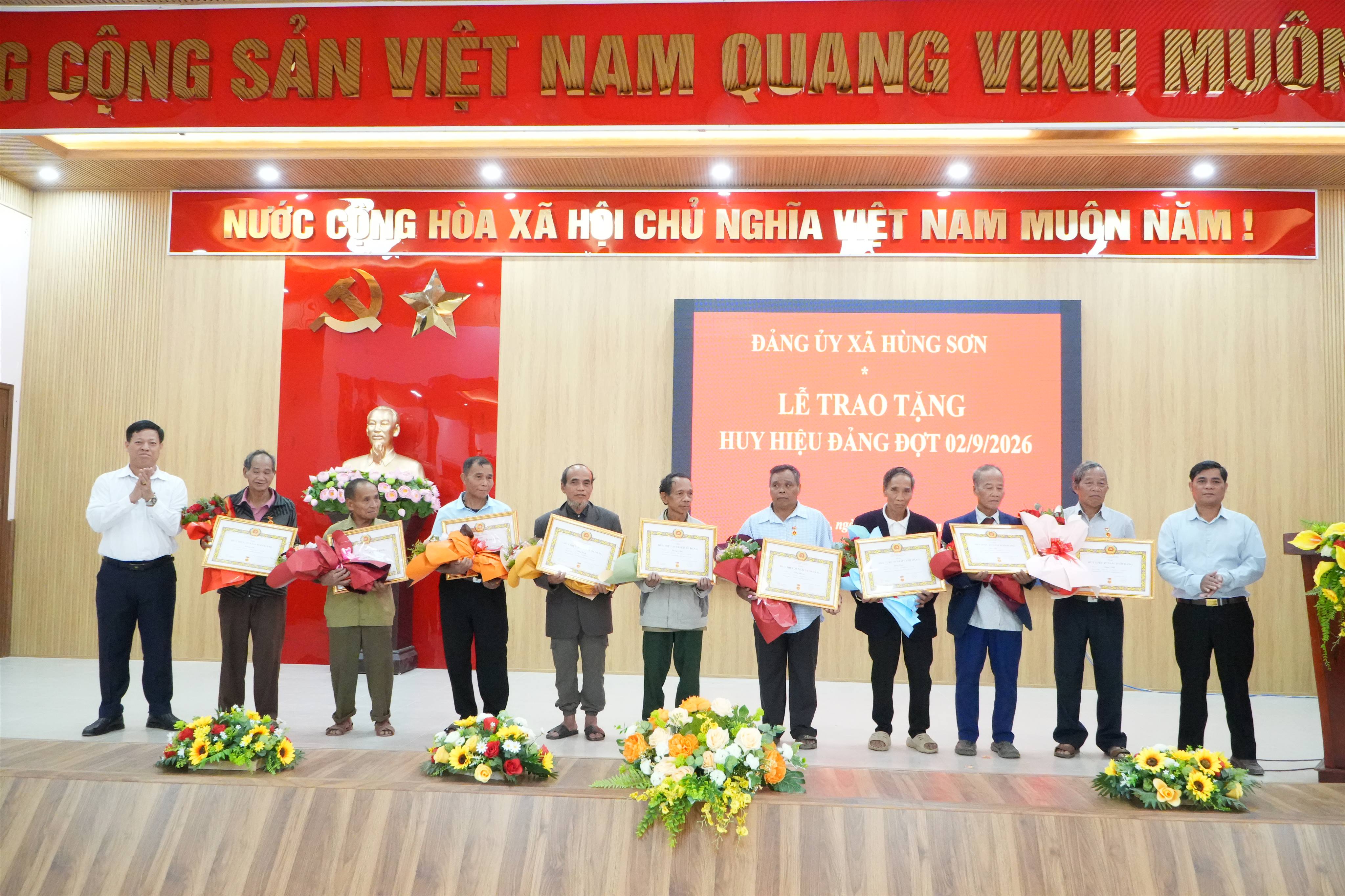 anh tin bai