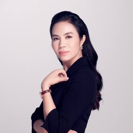 Bà Lưu Nga - Nhà sáng lập thương hiệu ELISE