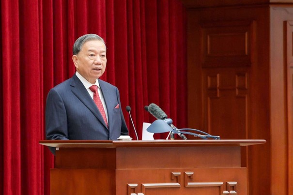 Ban hành Nghị quyết mới của Bộ Chính trị về phát triển kinh tế nhà nước