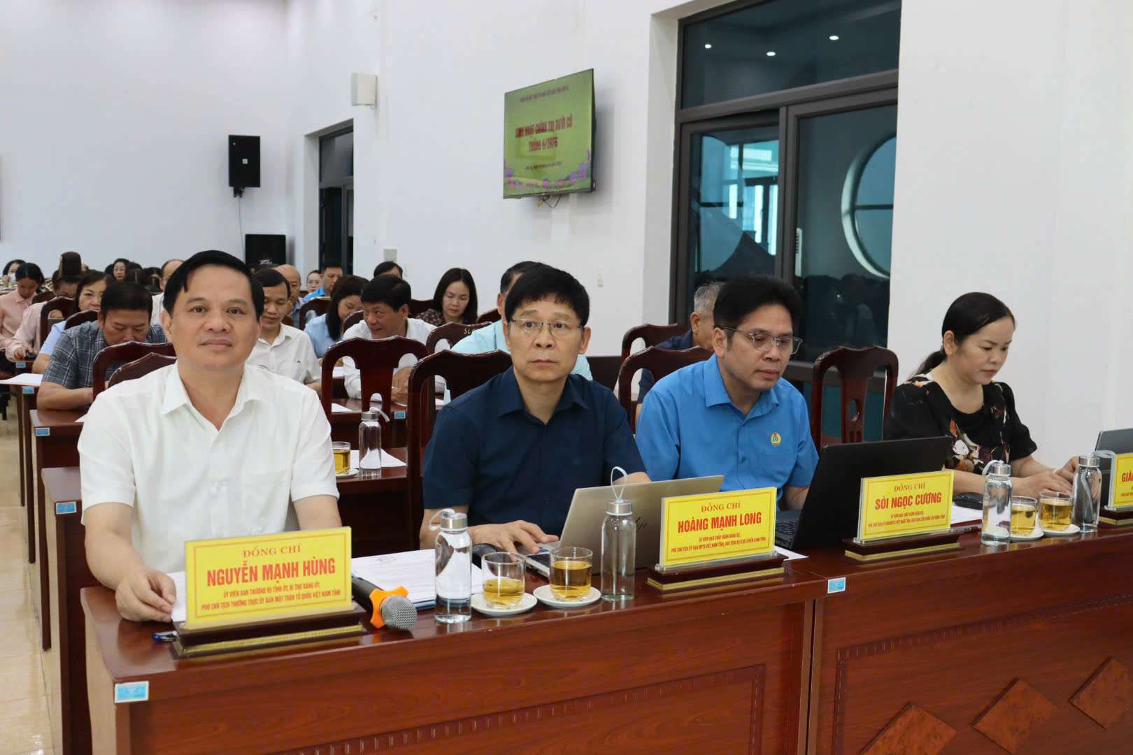 anh tin bai
