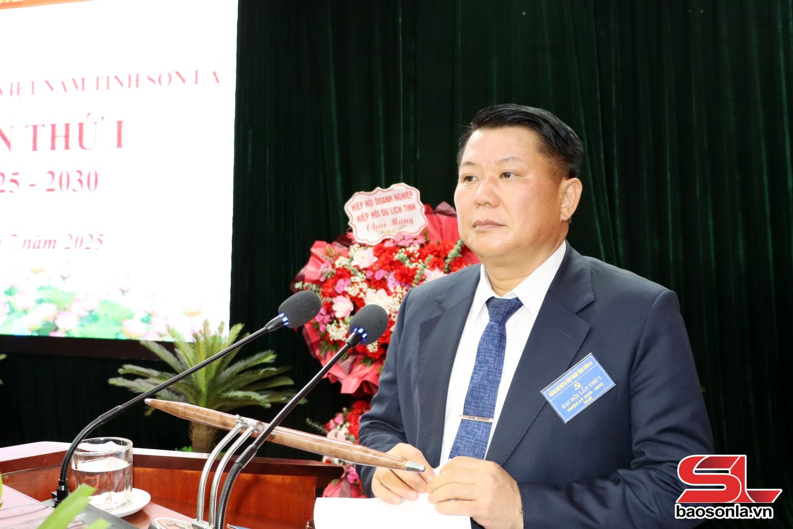 anh tin bai