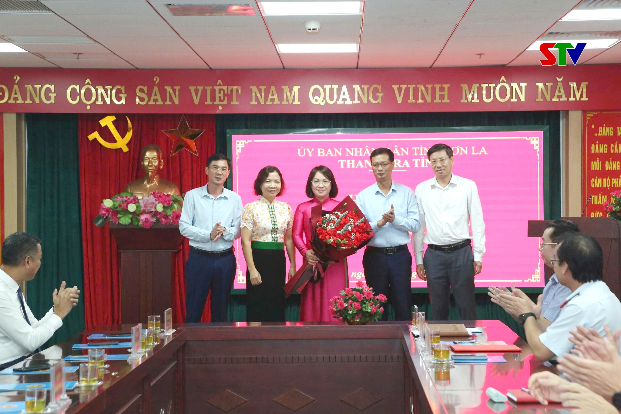 anh tin bai