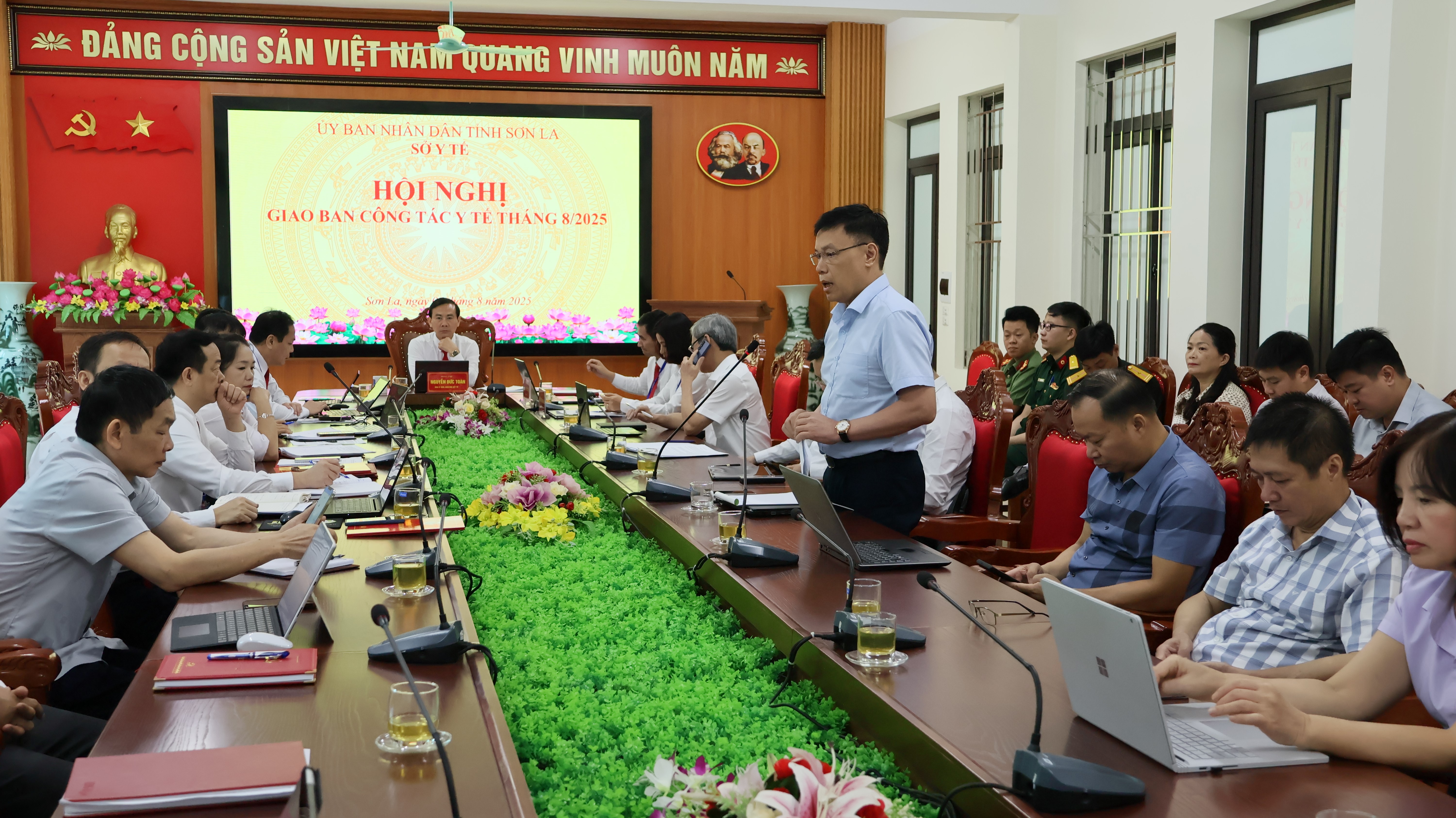 anh tin bai