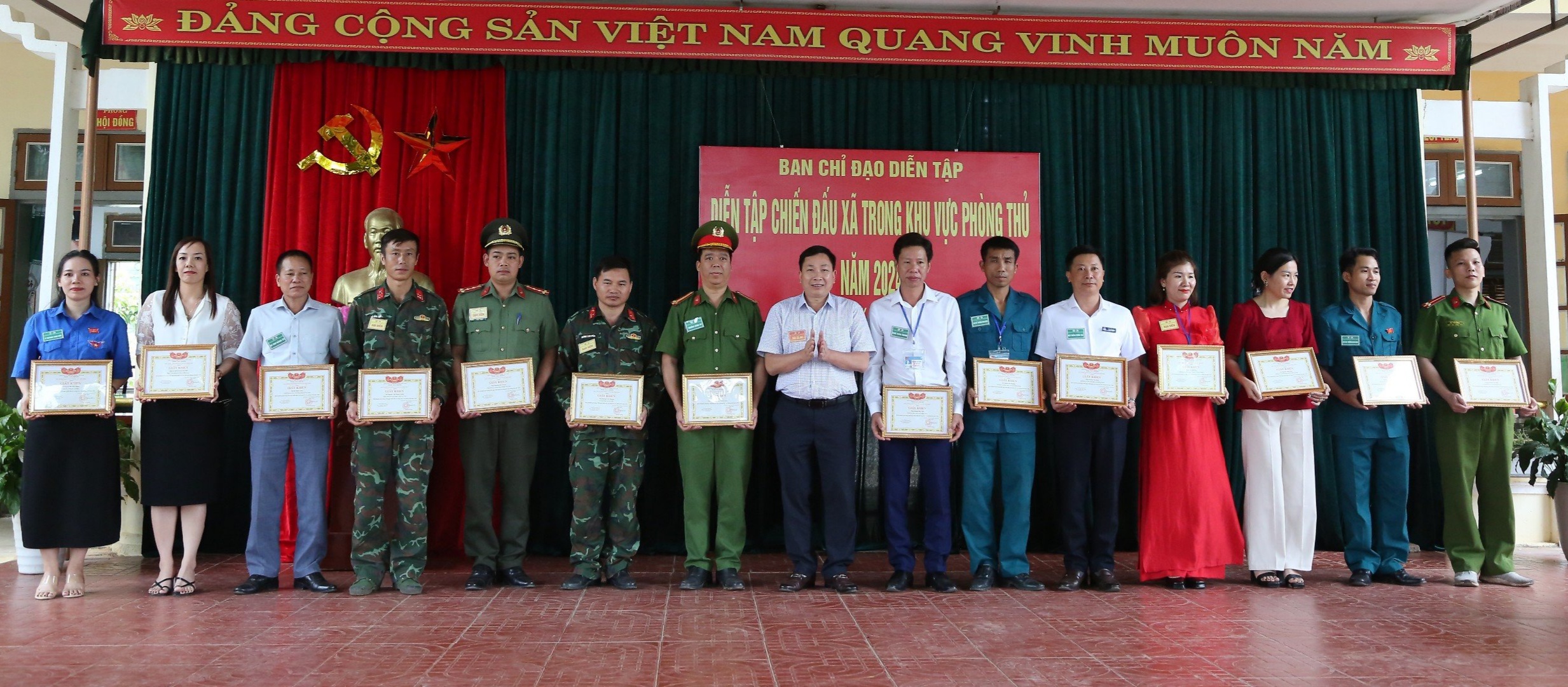 anh tin bai