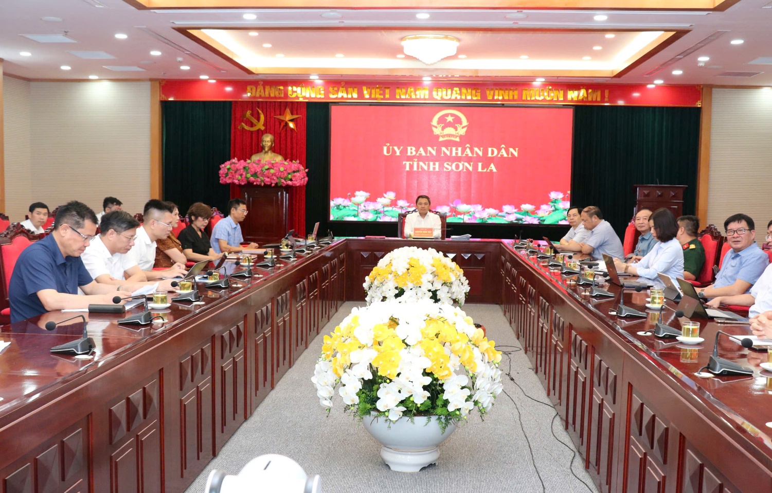 anh tin bai