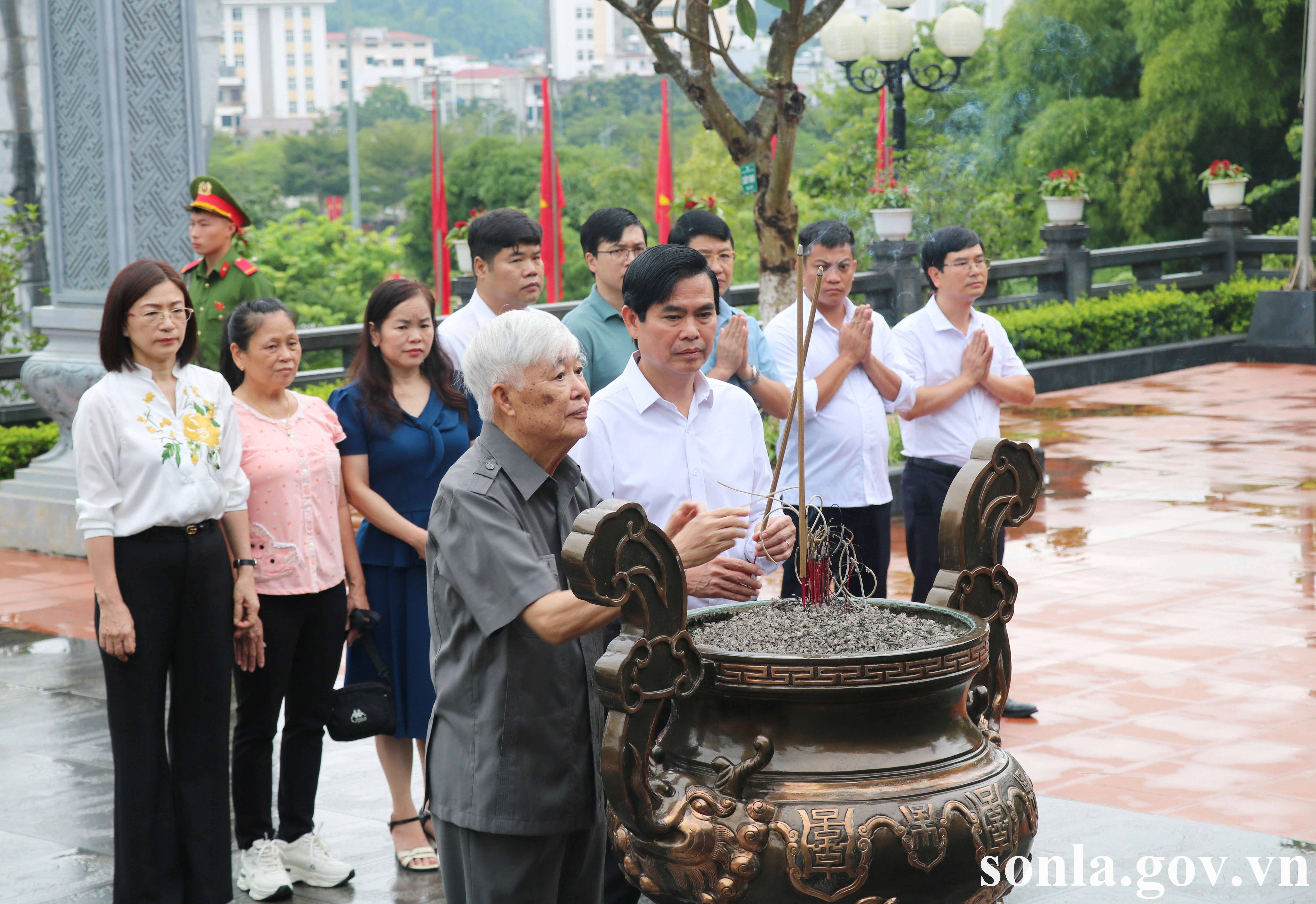 anh tin bai
