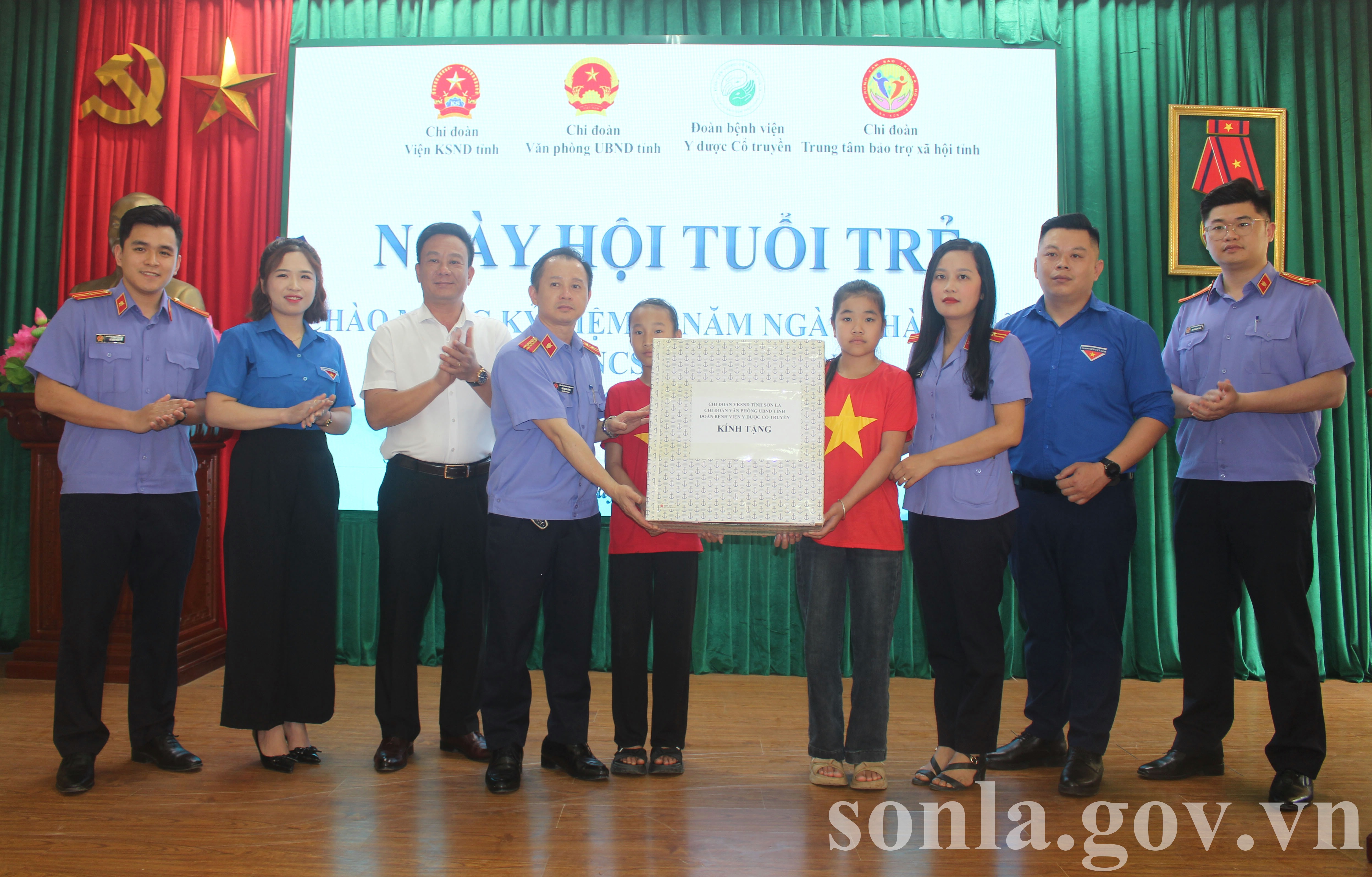 anh tin bai