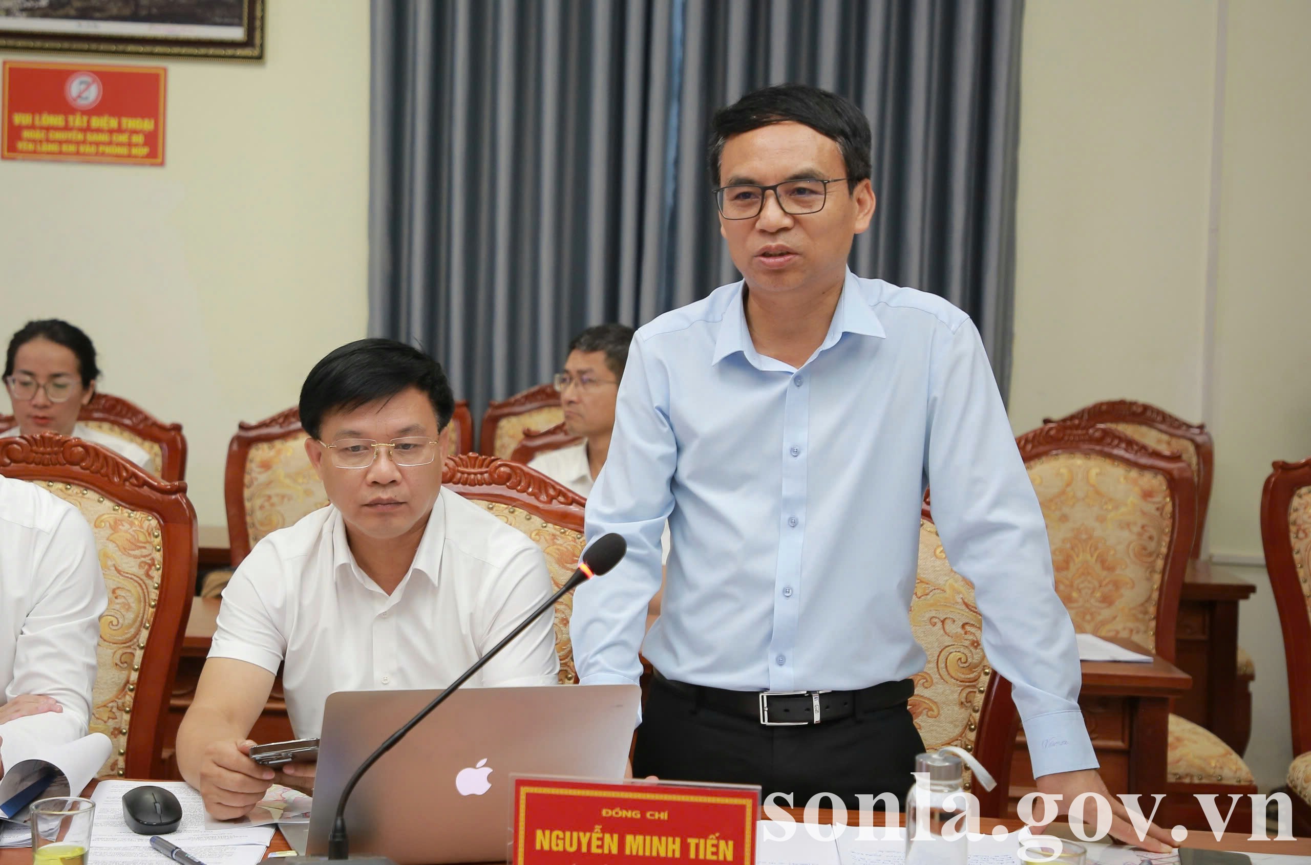 anh tin bai