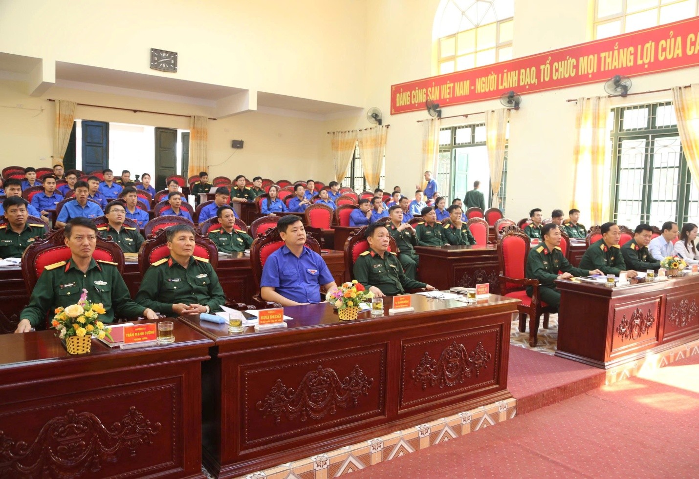 anh tin bai