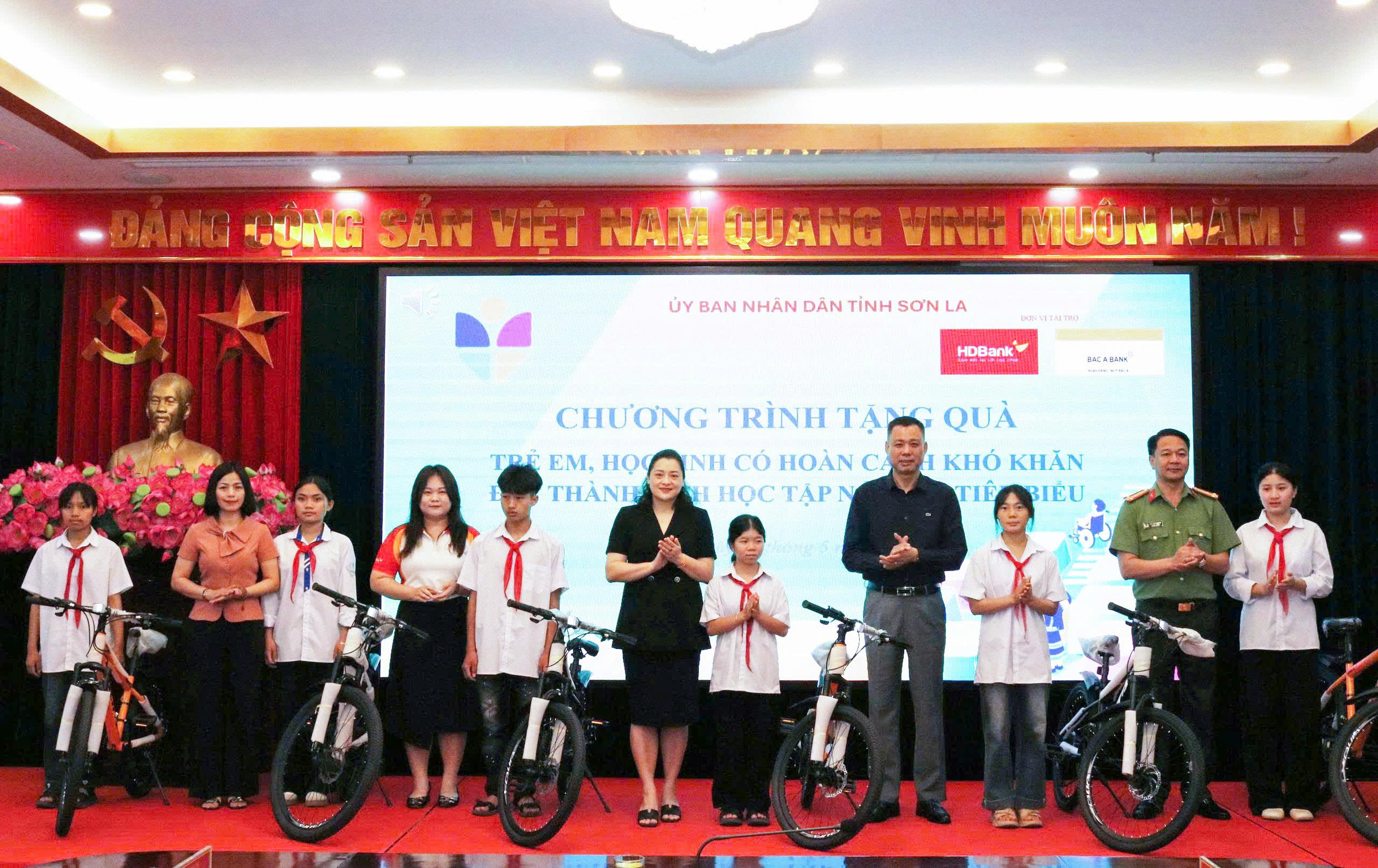 anh tin bai