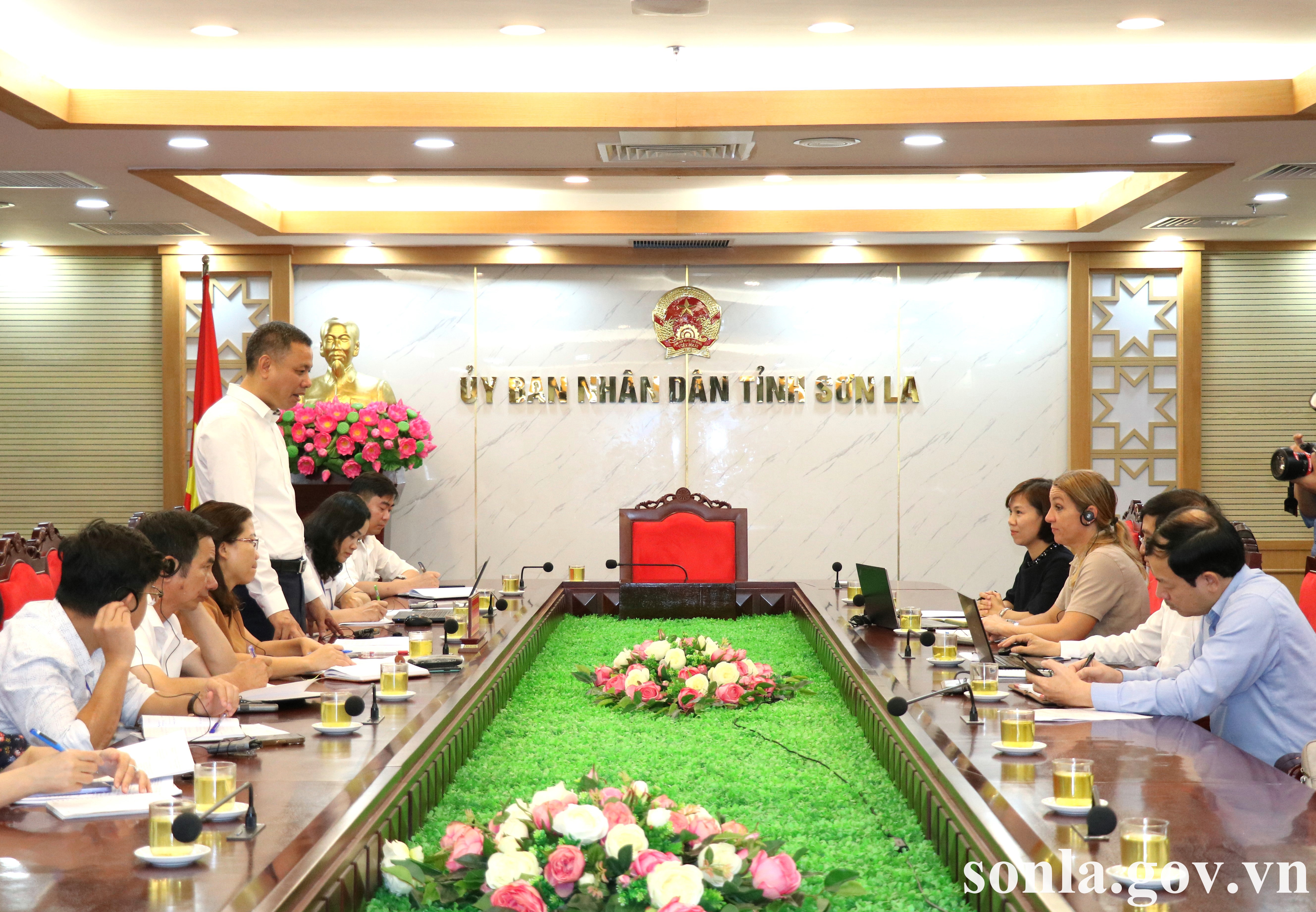 anh tin bai