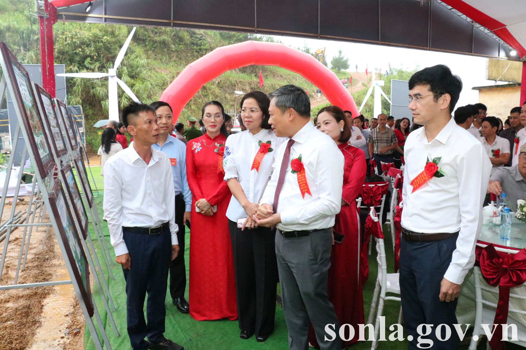 anh tin bai