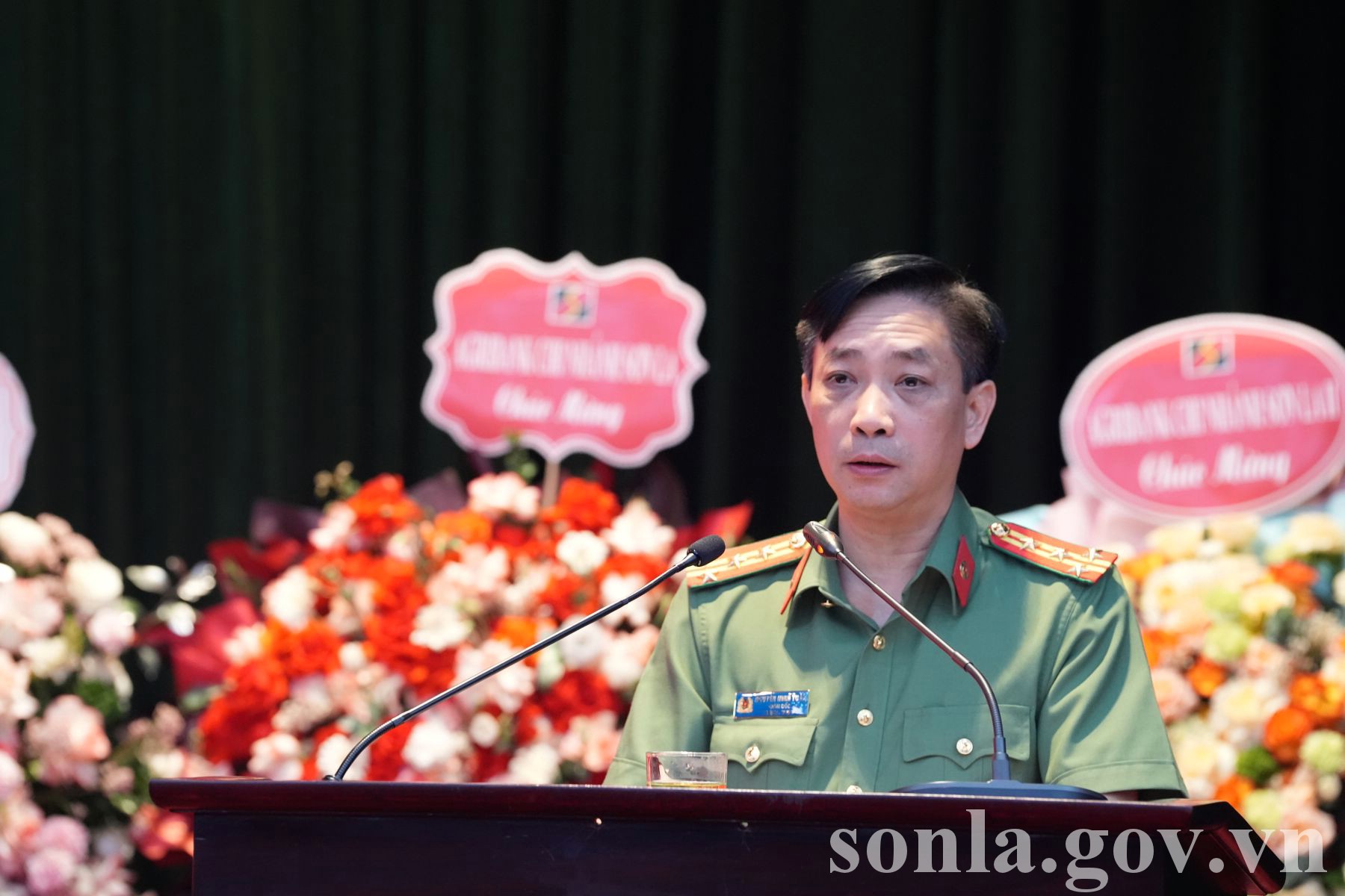 anh tin bai