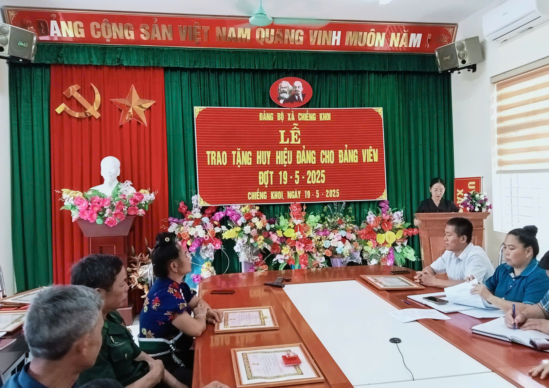 anh tin bai