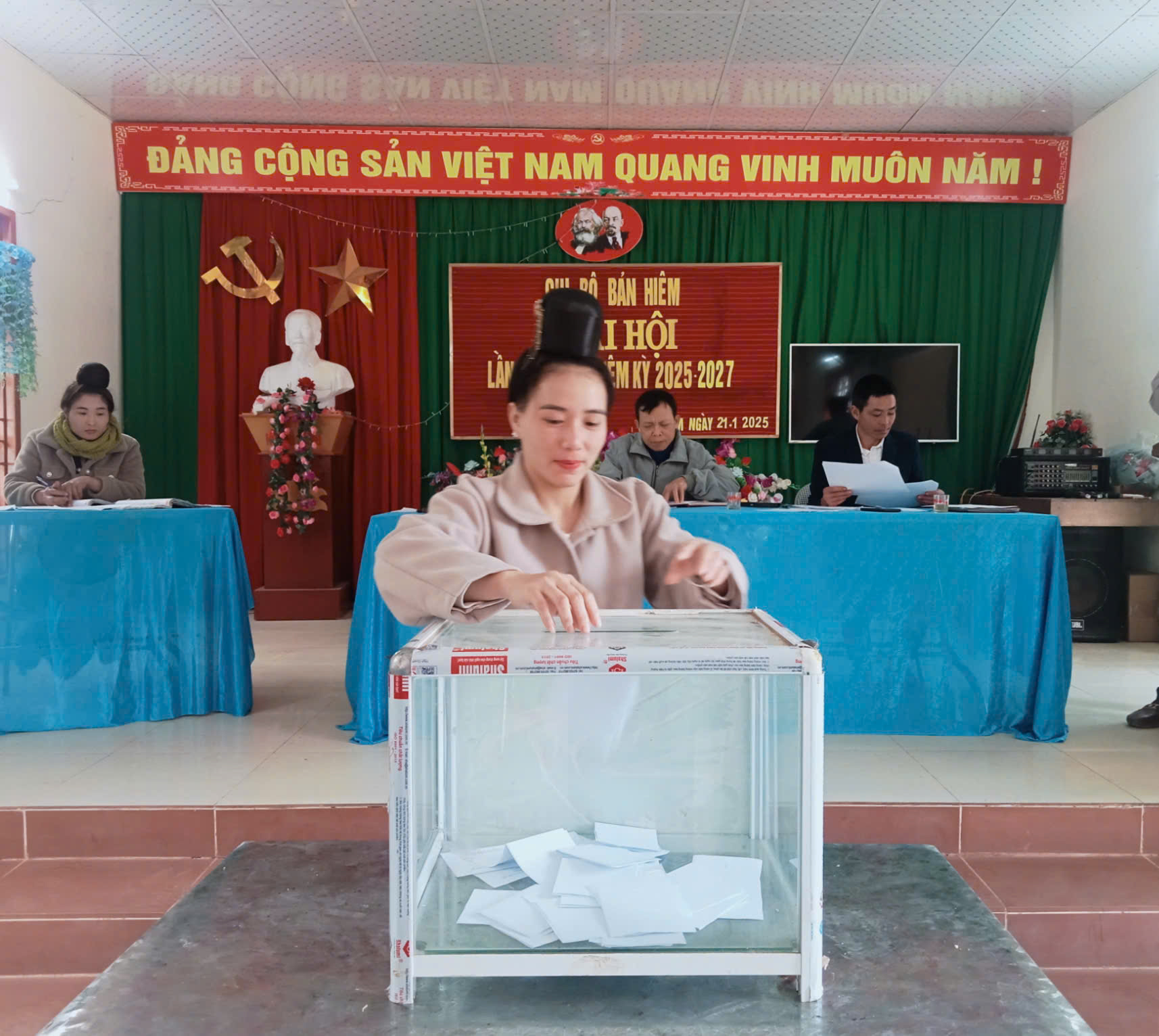 anh tin bai