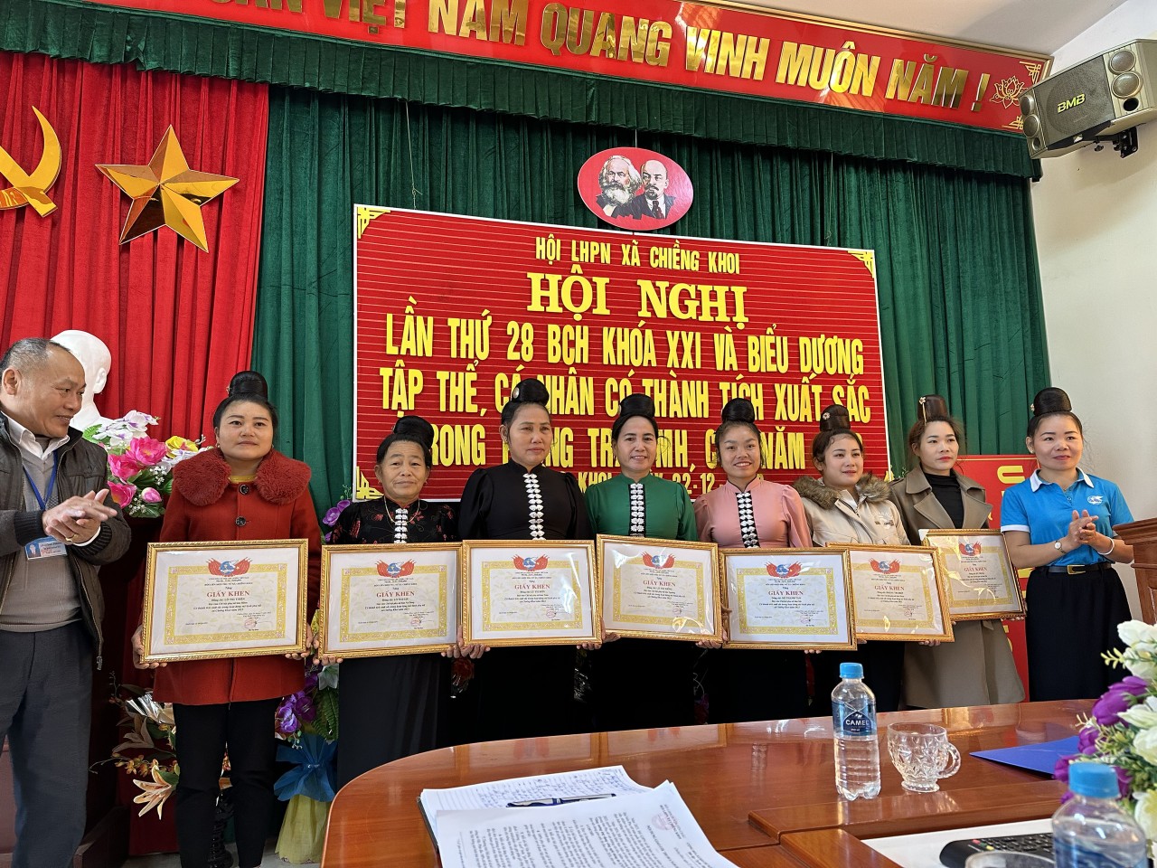 anh tin bai