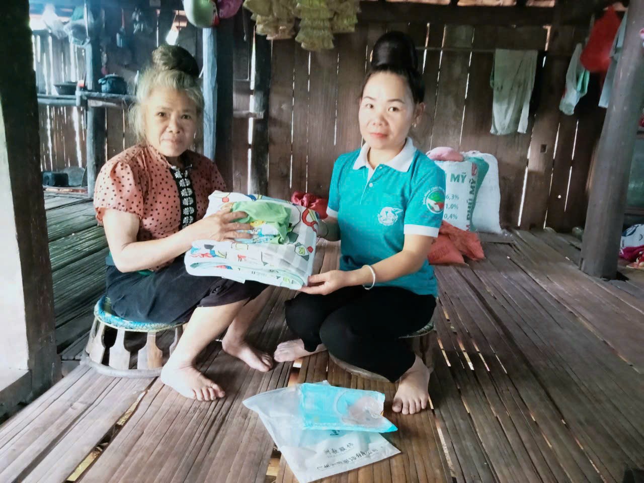 anh tin bai