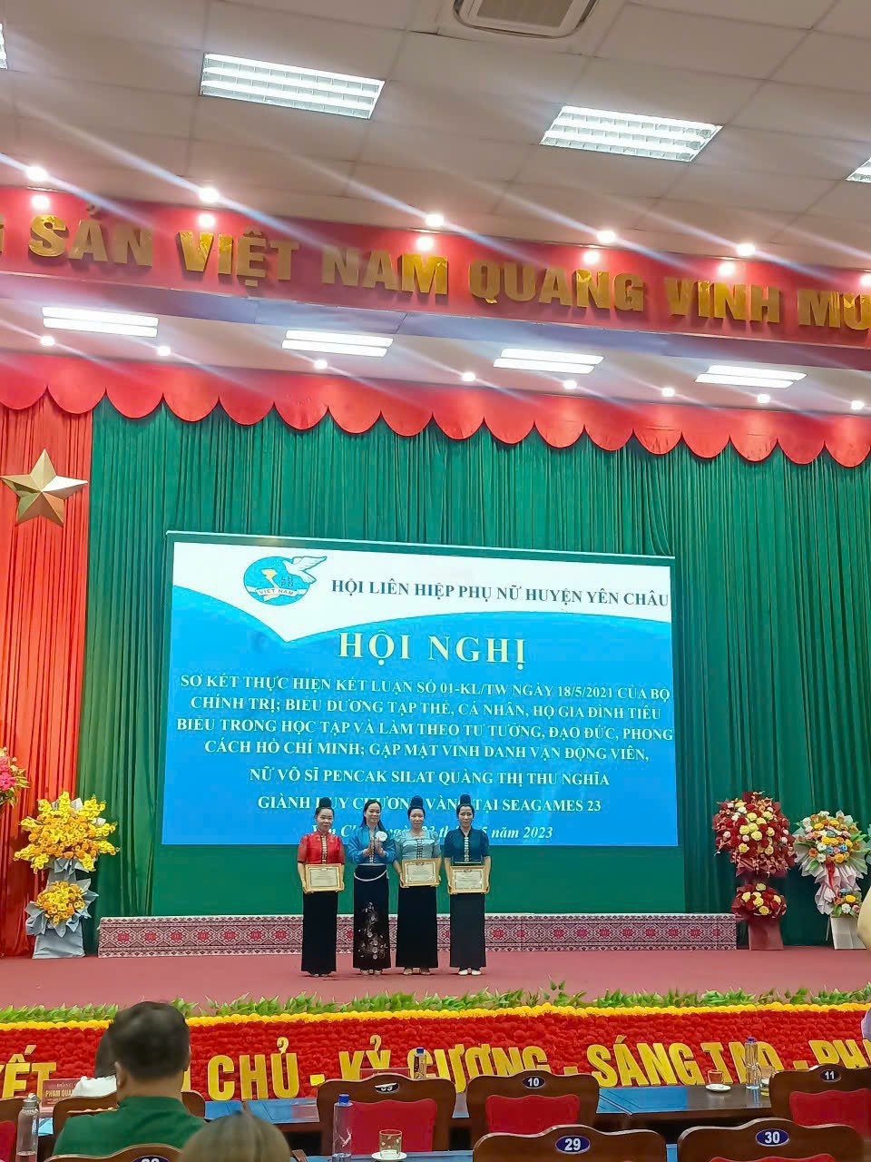 anh tin bai