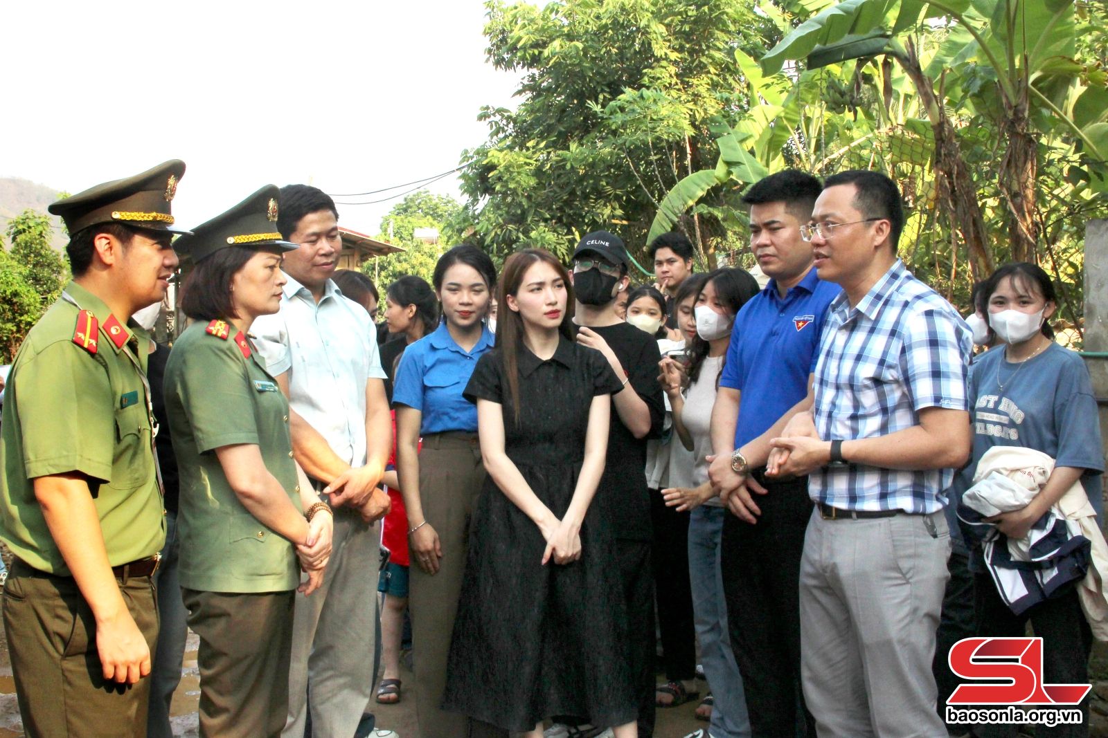 anh tin bai