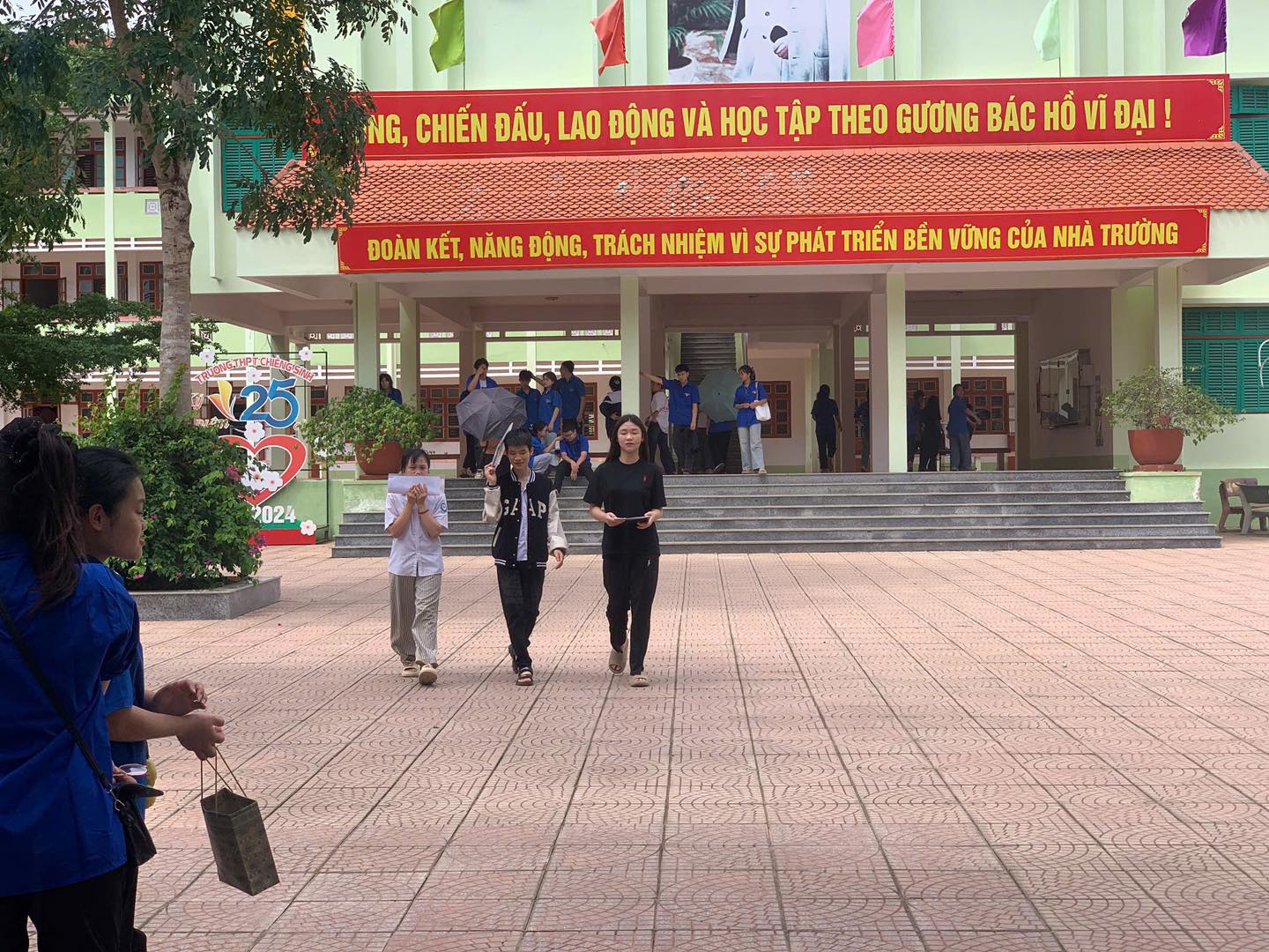 anh tin bai