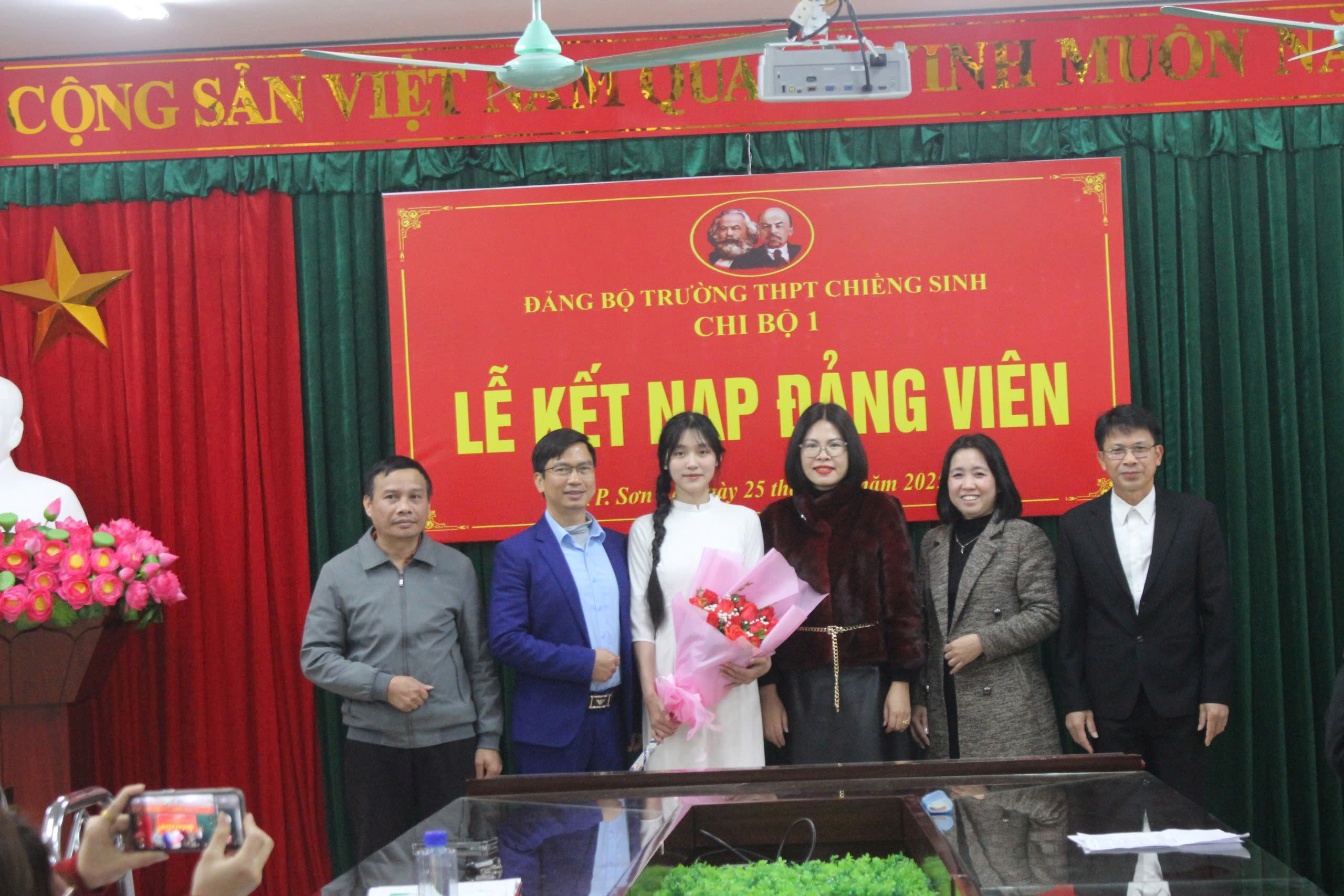 anh tin bai