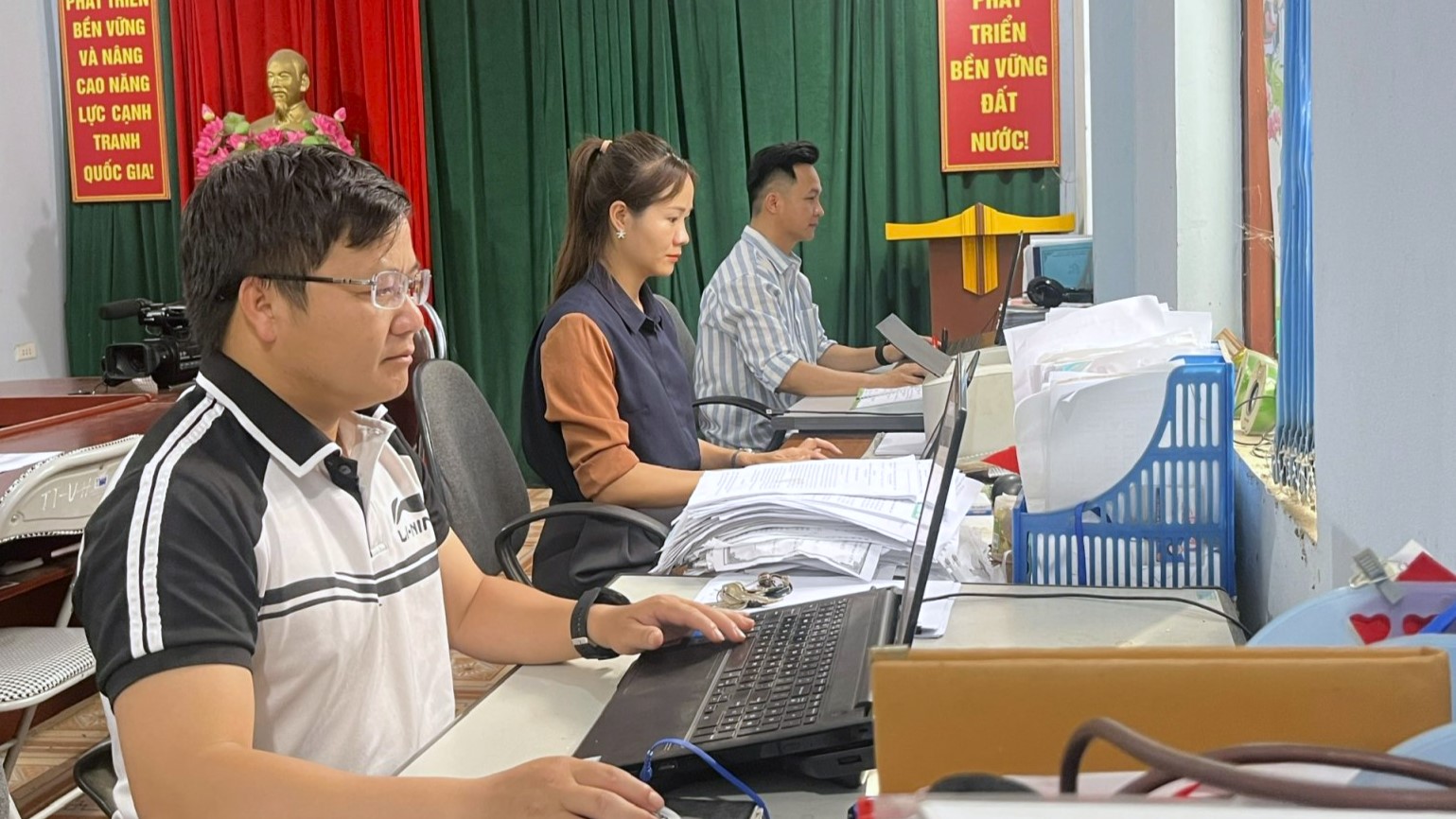 anh tin bai