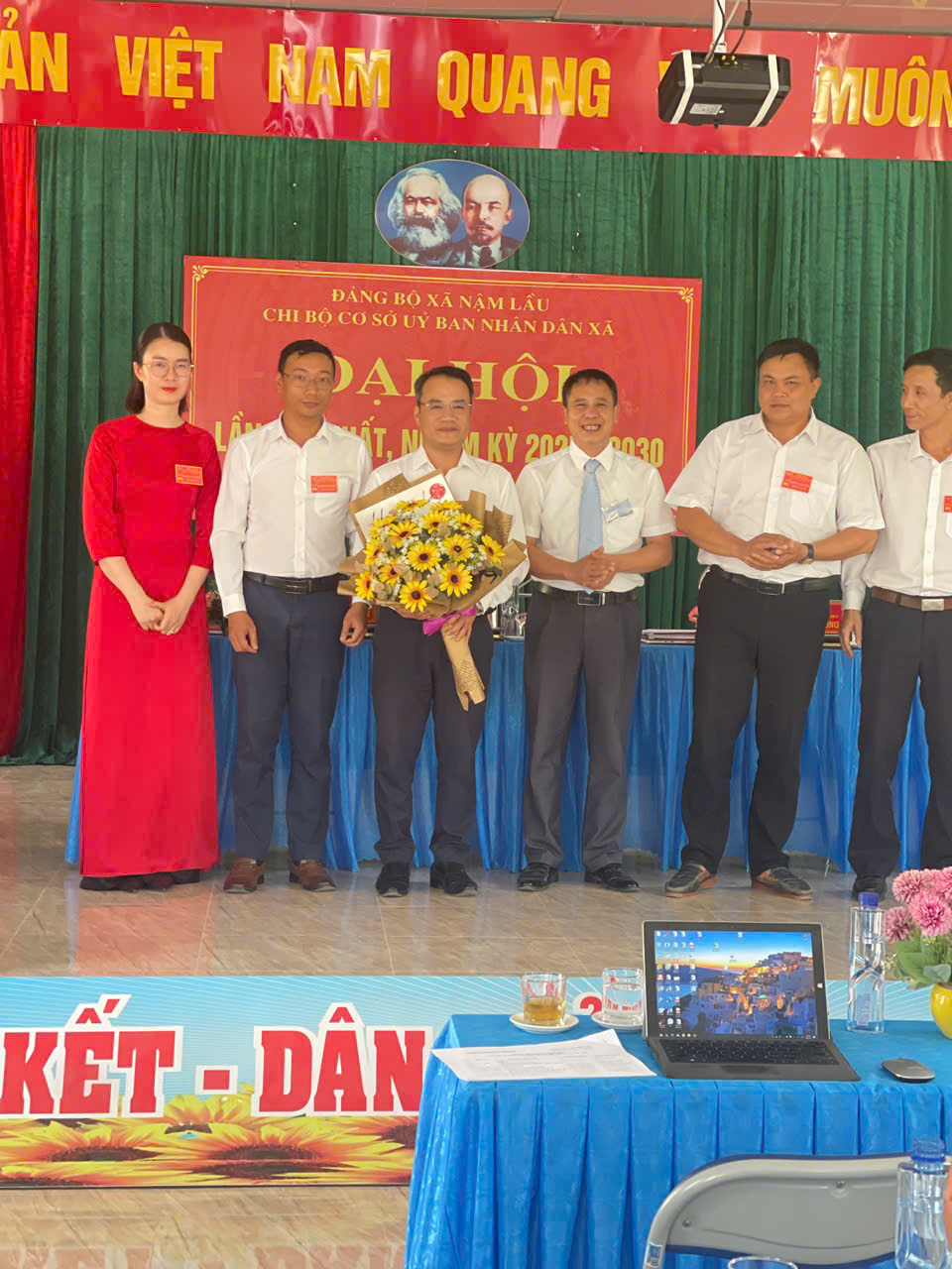anh tin bai