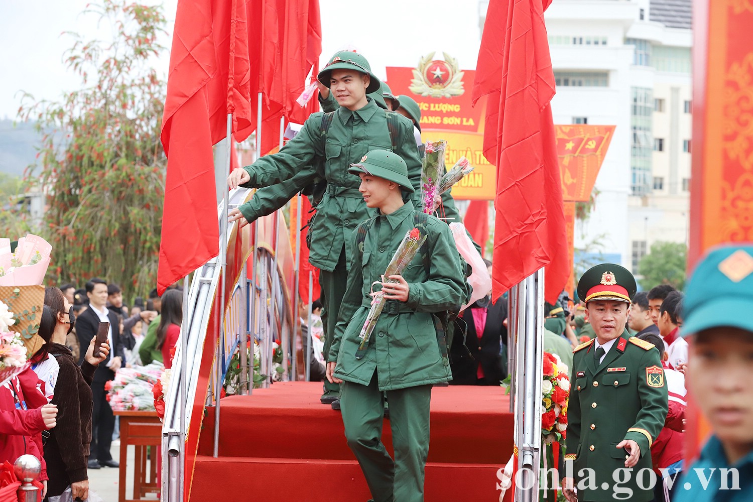 anh tin bai
