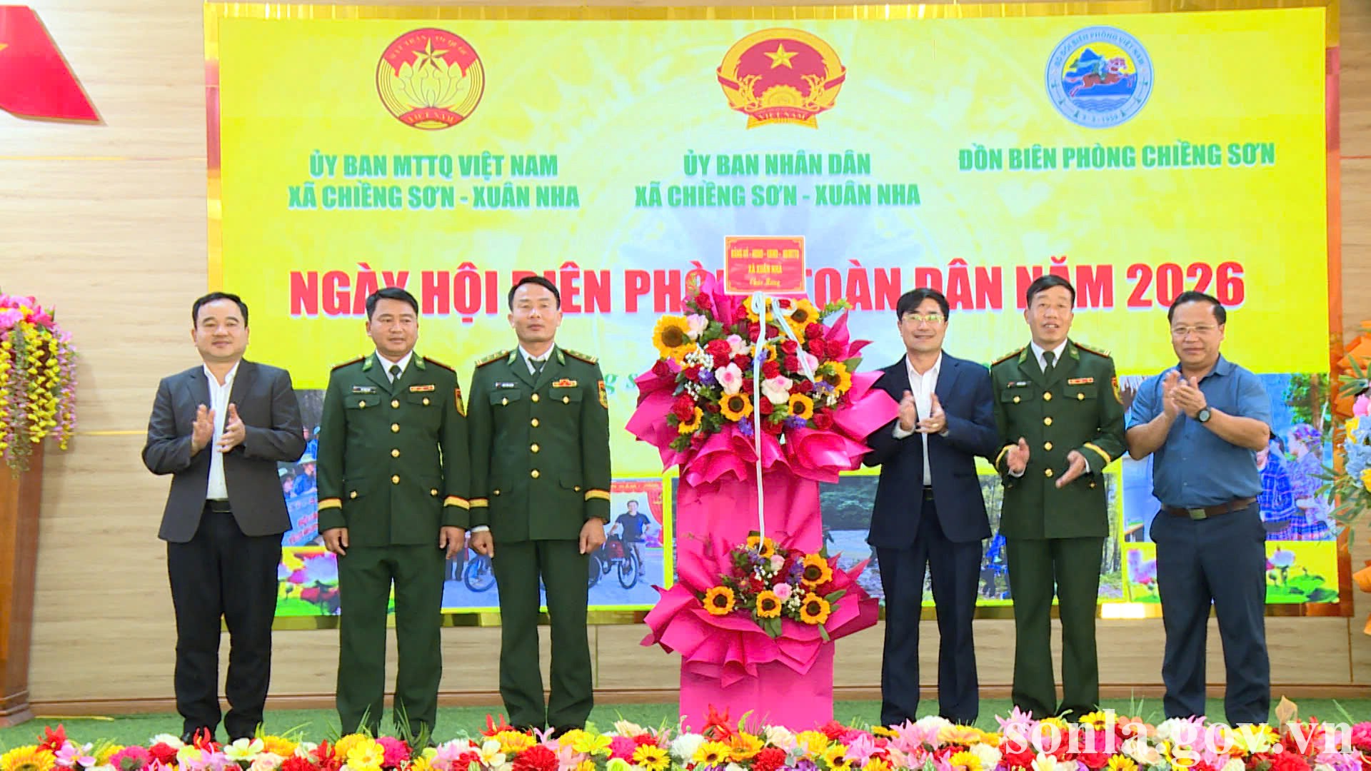anh tin bai