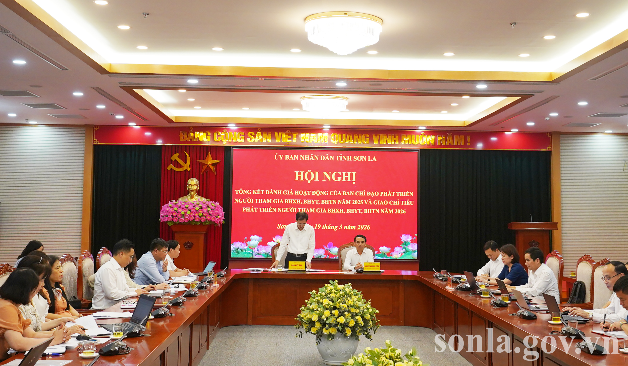 anh tin bai