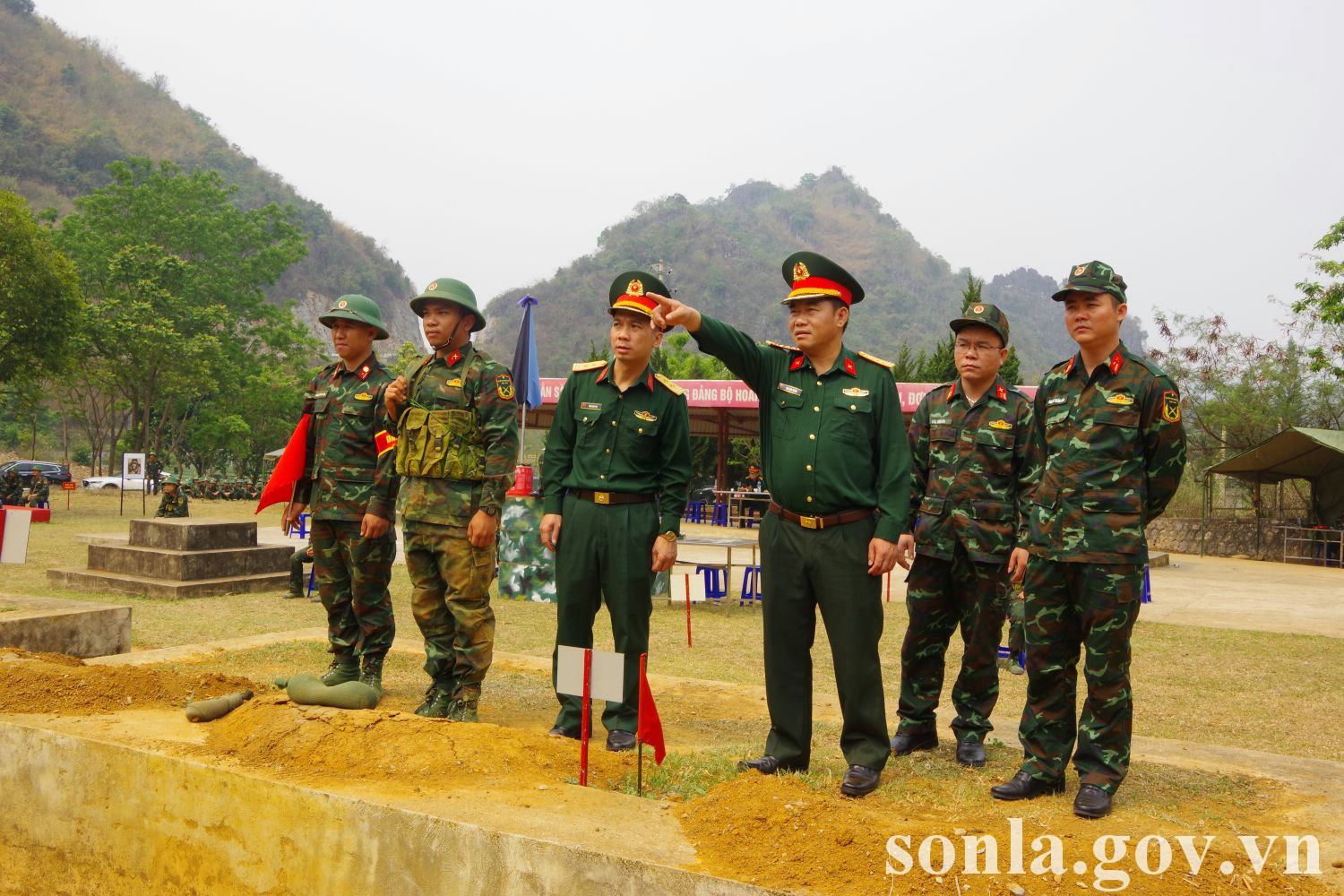 anh tin bai