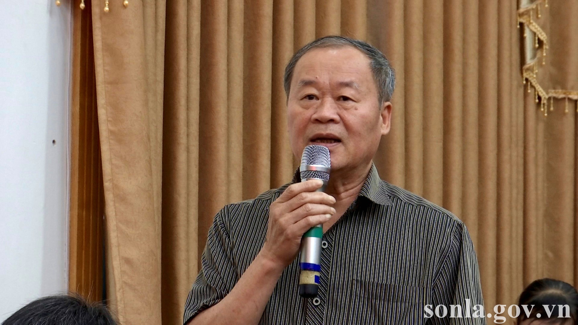 anh tin bai