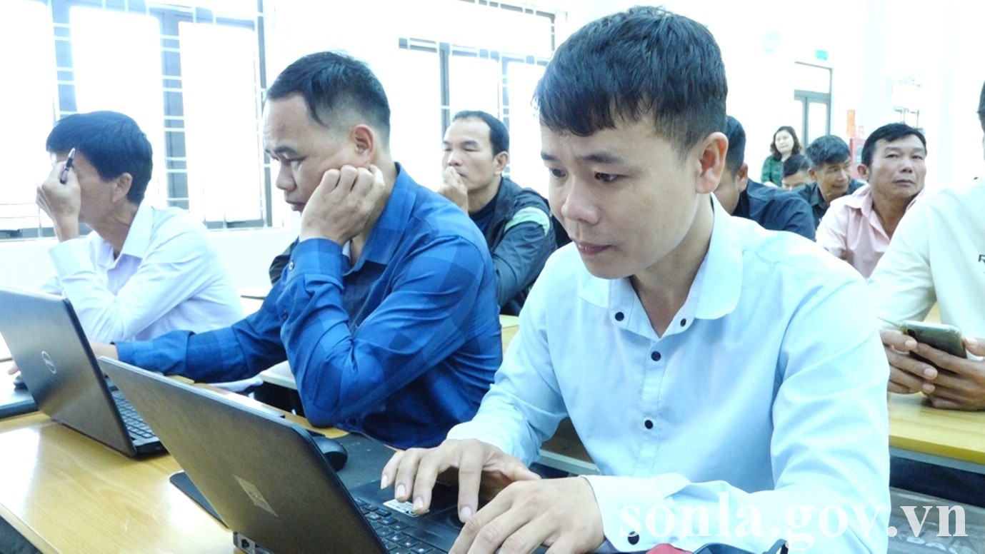 anh tin bai